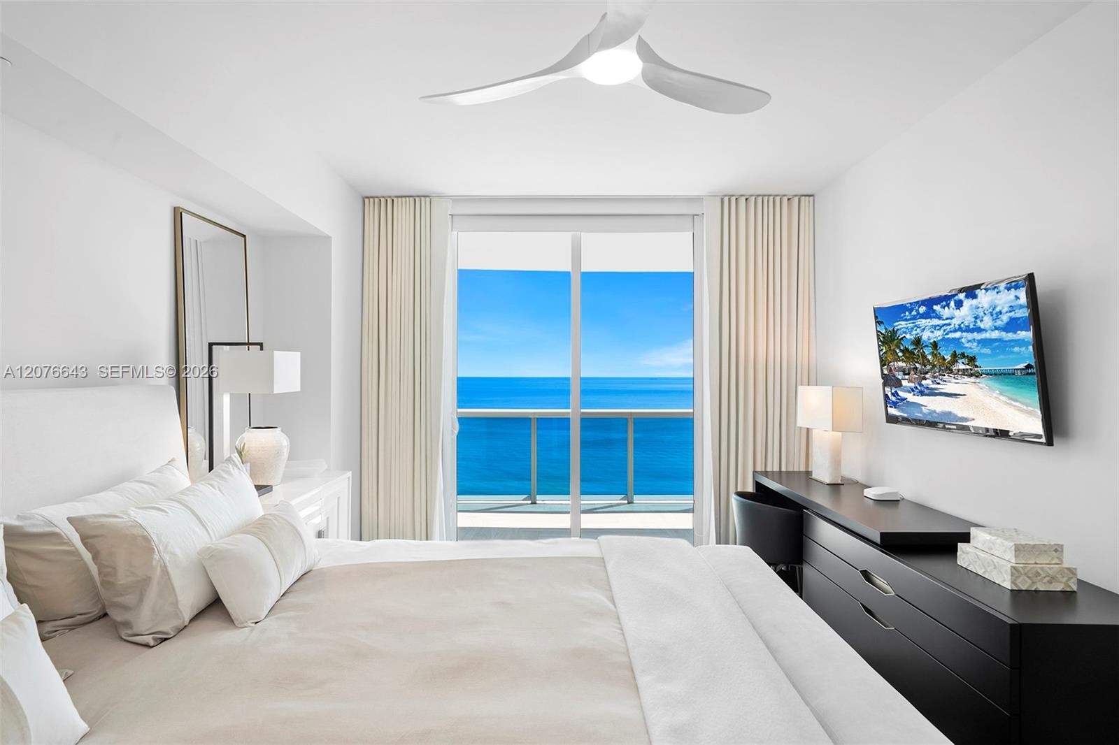 2711 S Ocean Dr # 1502
