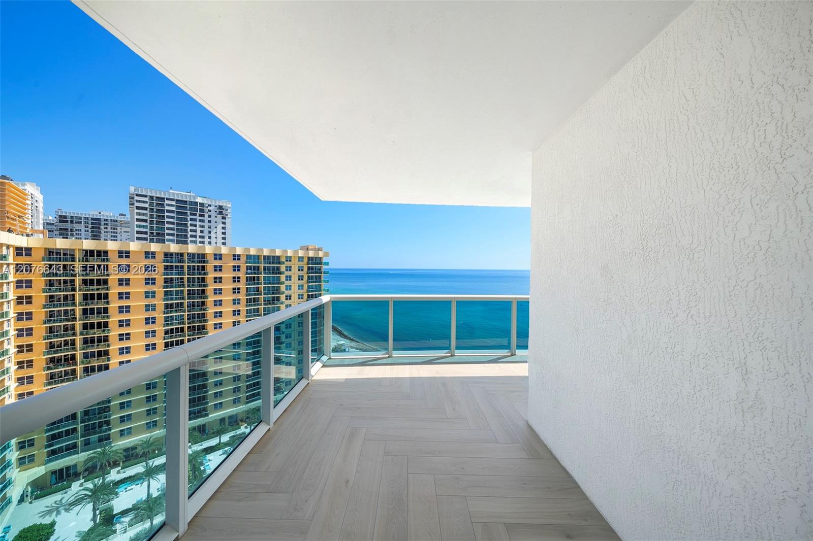 2711 S Ocean Dr # 1502