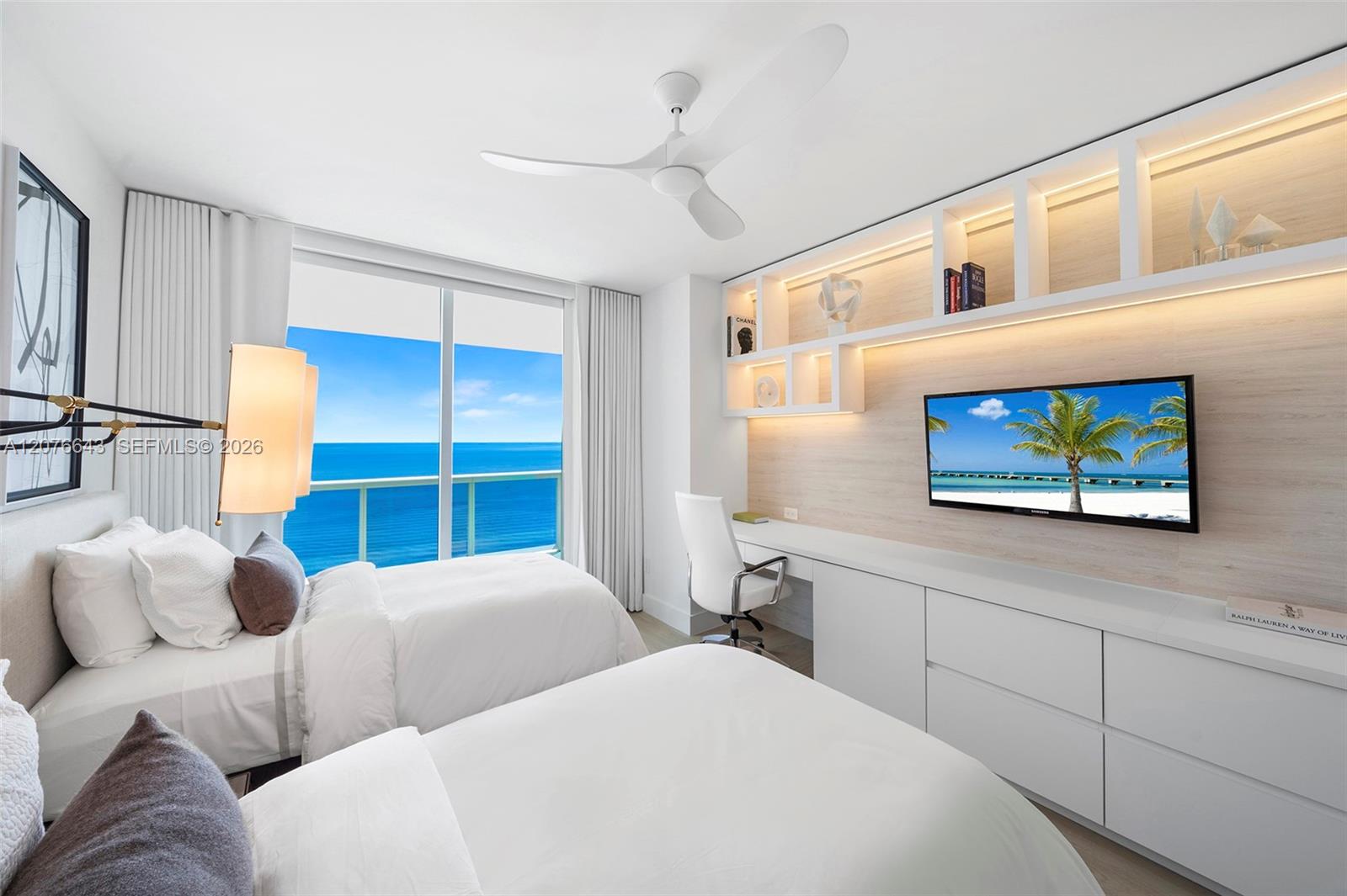 2711 S Ocean Dr # 1502