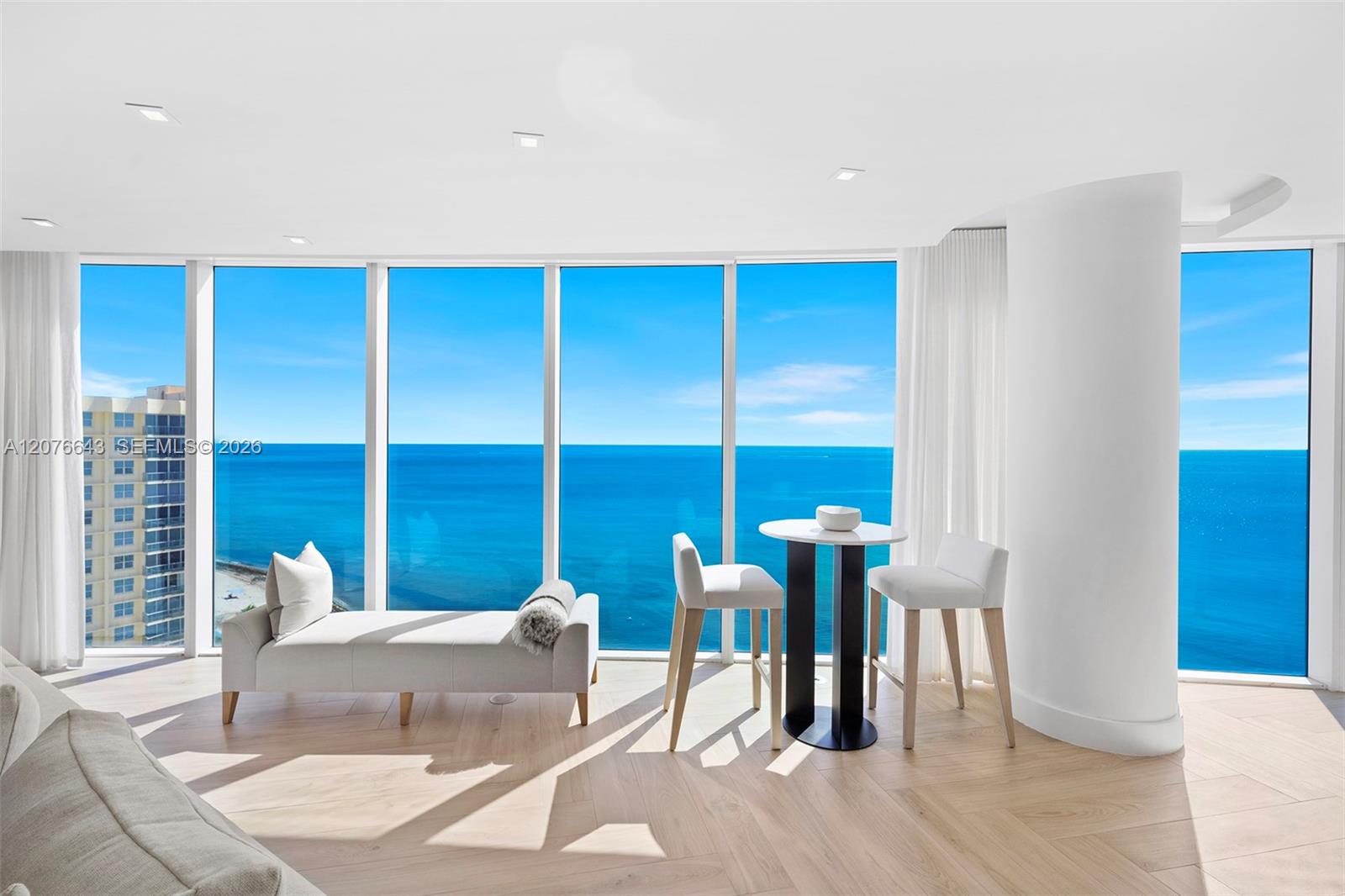 2711 S Ocean Dr # 1502