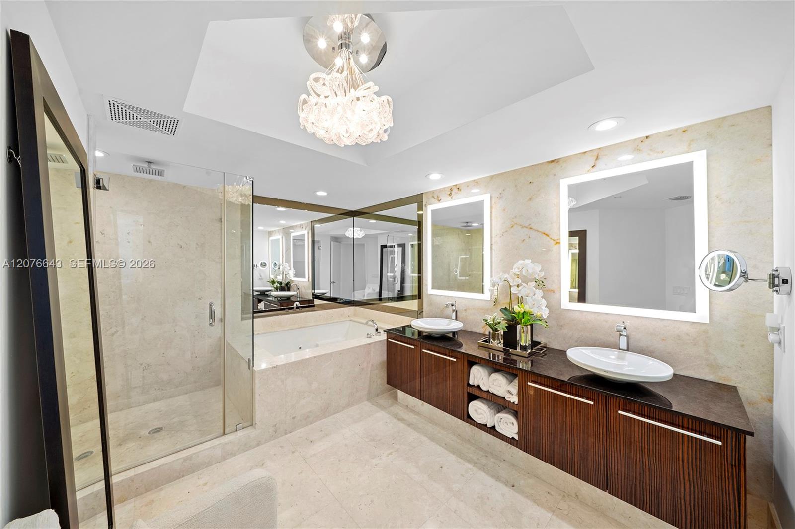 2711 S Ocean Dr # 1502