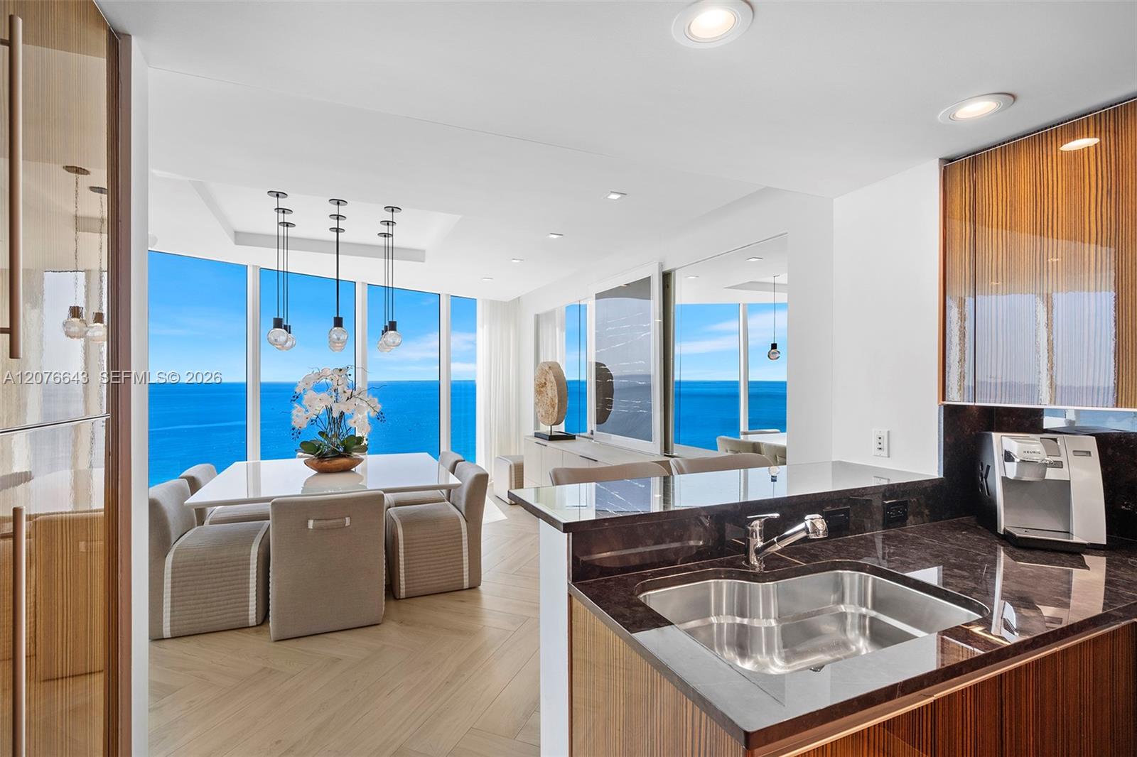 2711 S Ocean Dr # 1502
