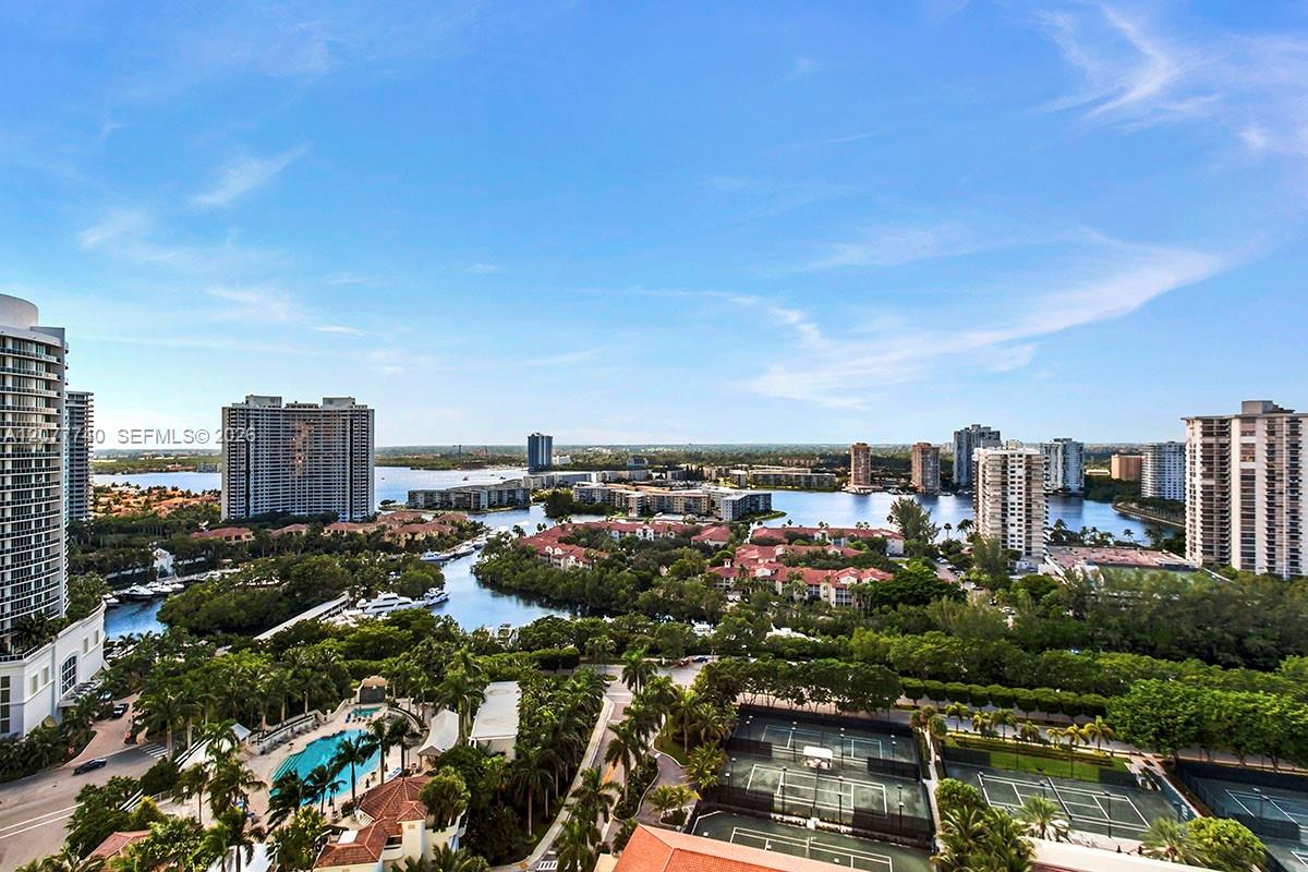 6000 Island Blvd # 2204