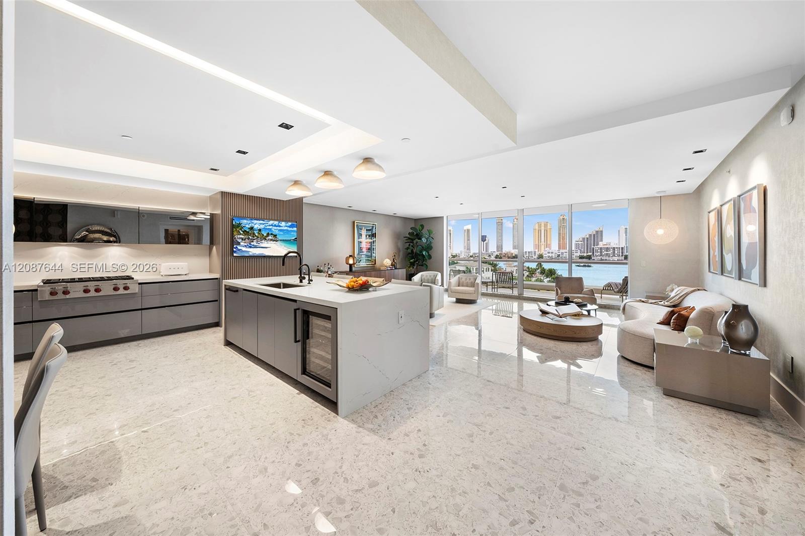 6000 Island Blvd # 707