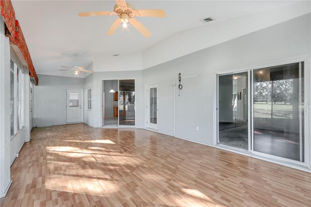 5521 GROVE MNR