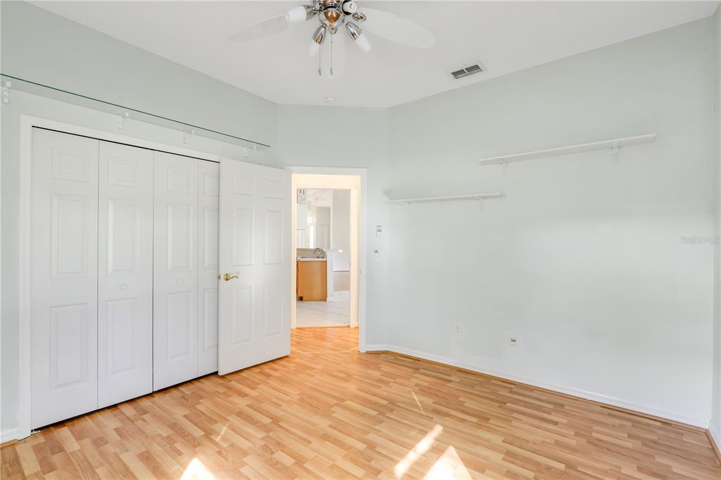 5521 GROVE MNR