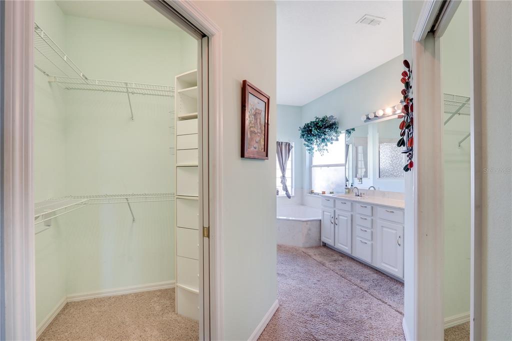 5521 GROVE MNR