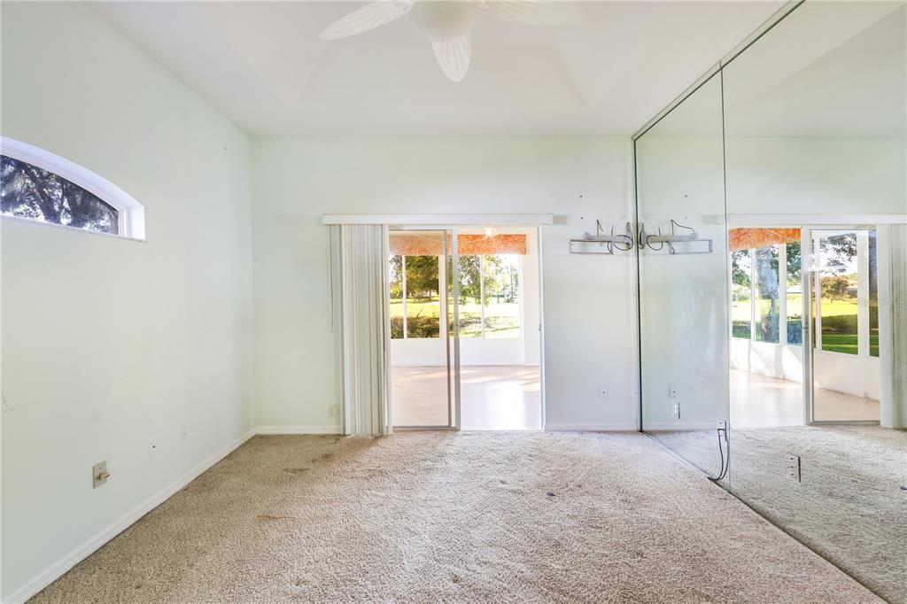 5521 GROVE MNR