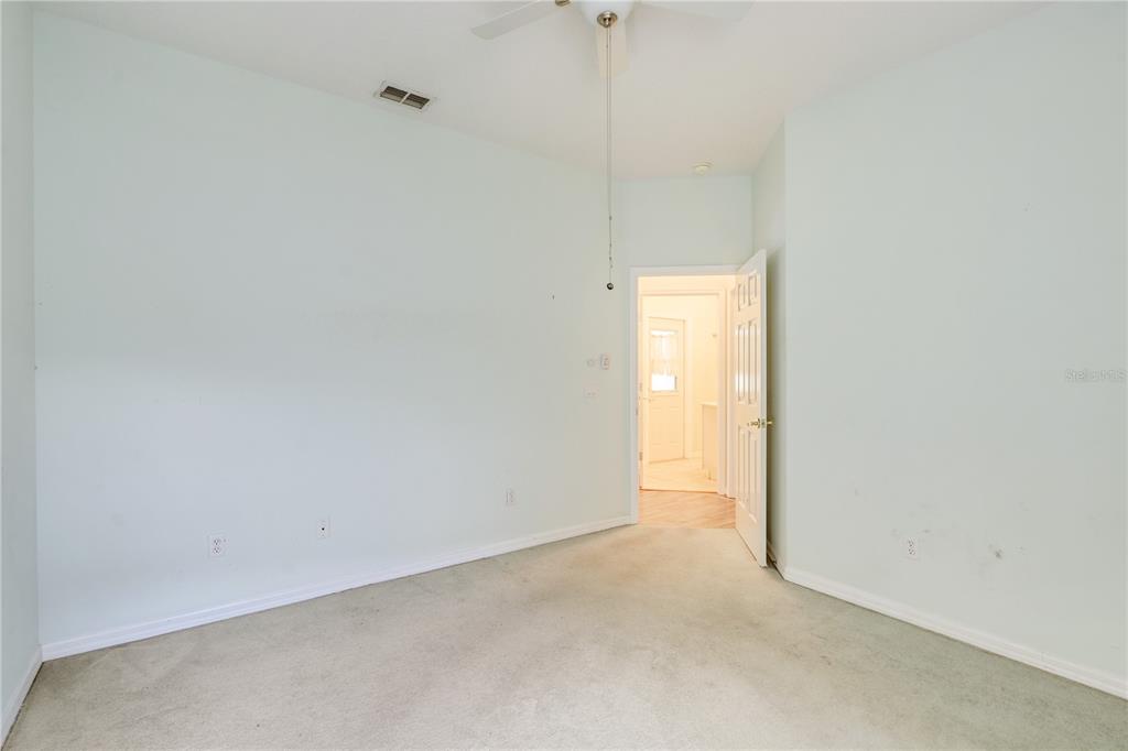 5521 GROVE MNR