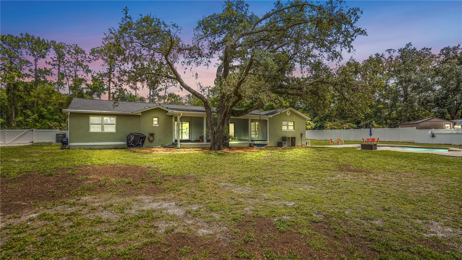530 LAKE BINGHAM RD