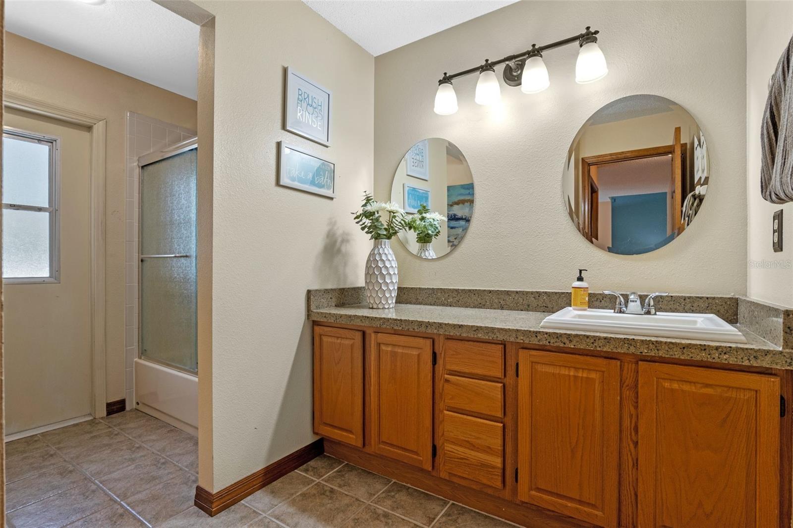 1032 SILCOX BRANCH CIR