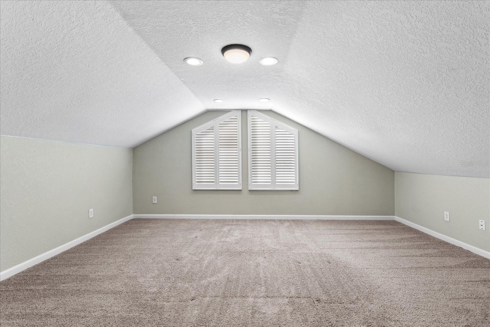 103 ORANGE BLOSSOM CIR