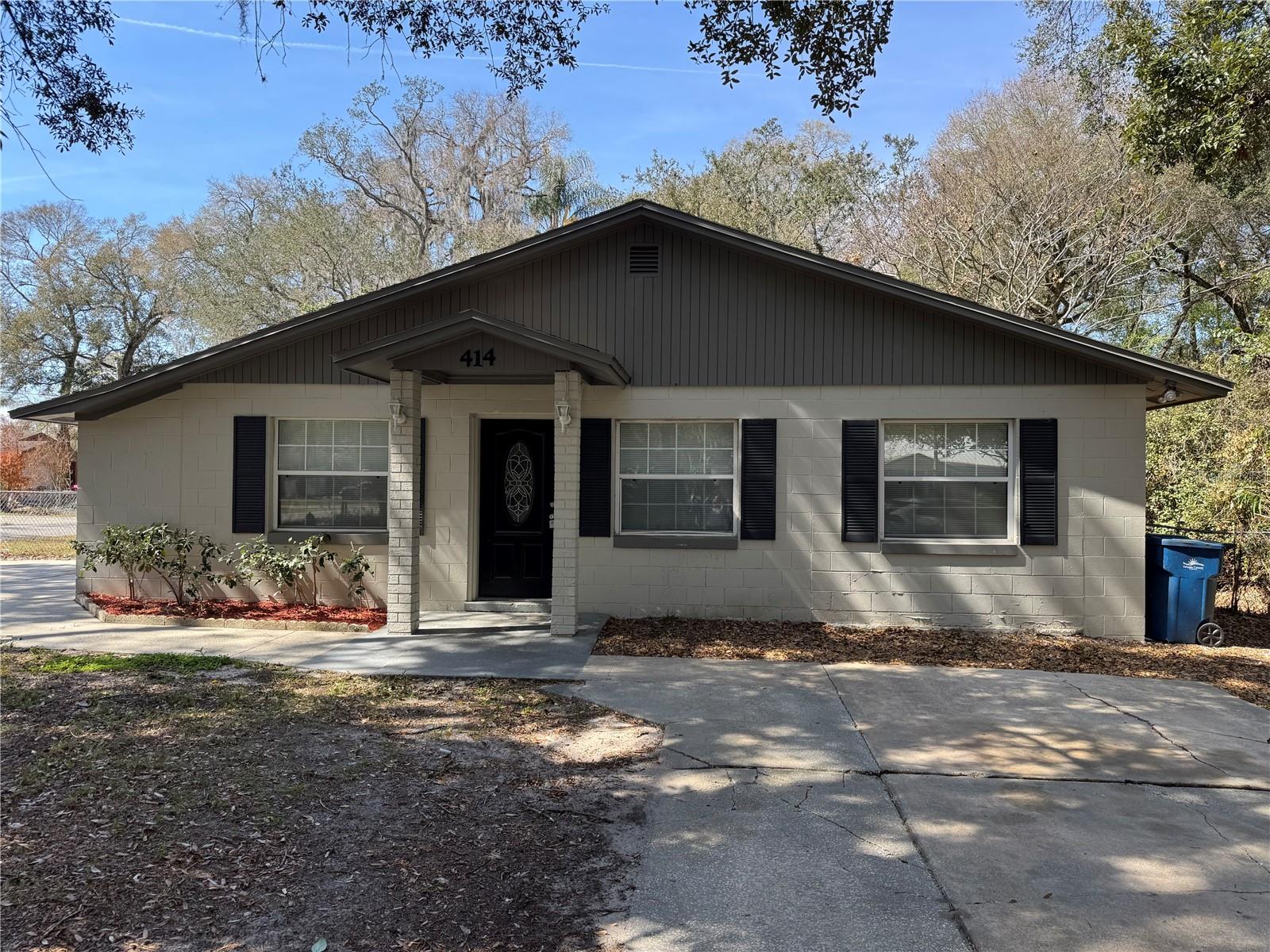 414 WADE AVE