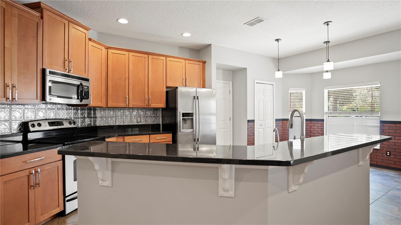 1355 EDISON TREE RD