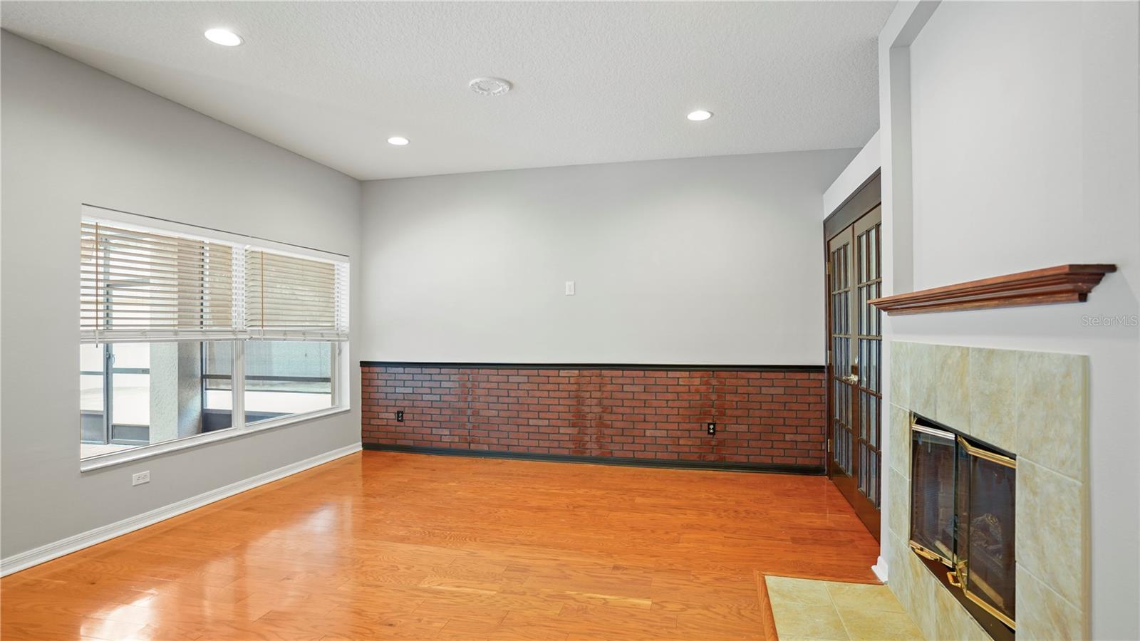1355 EDISON TREE RD