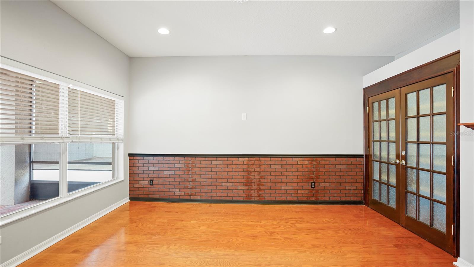 1355 EDISON TREE RD