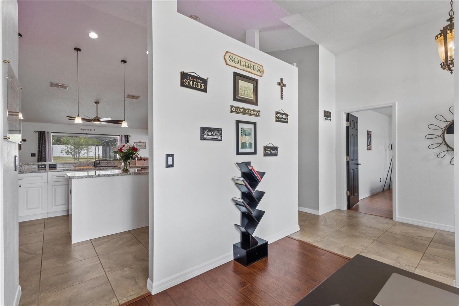 644 HATCHWOOD DR