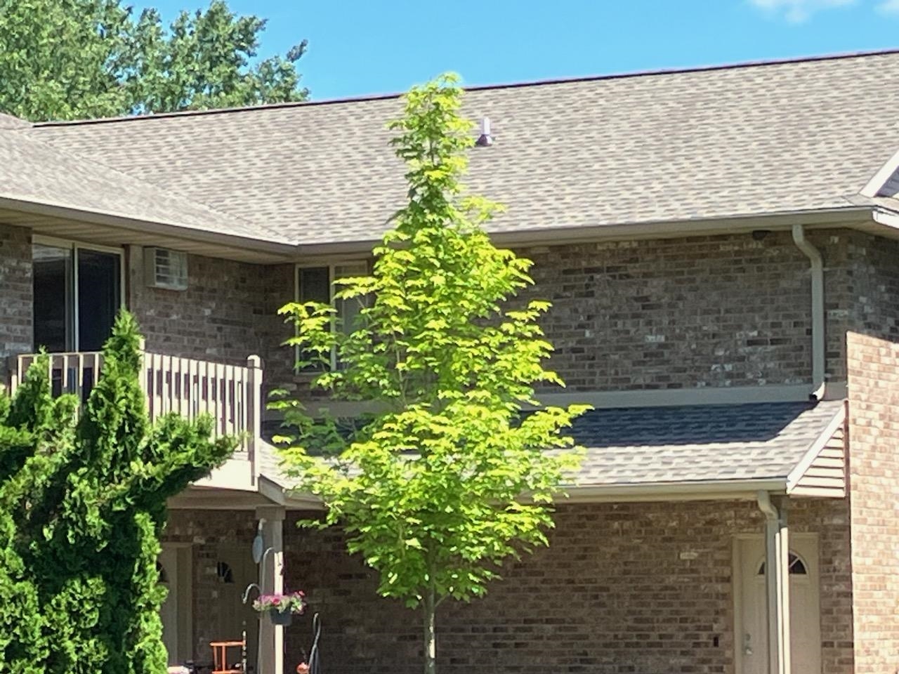 3319 N CASALOMA Drive Unit: 77