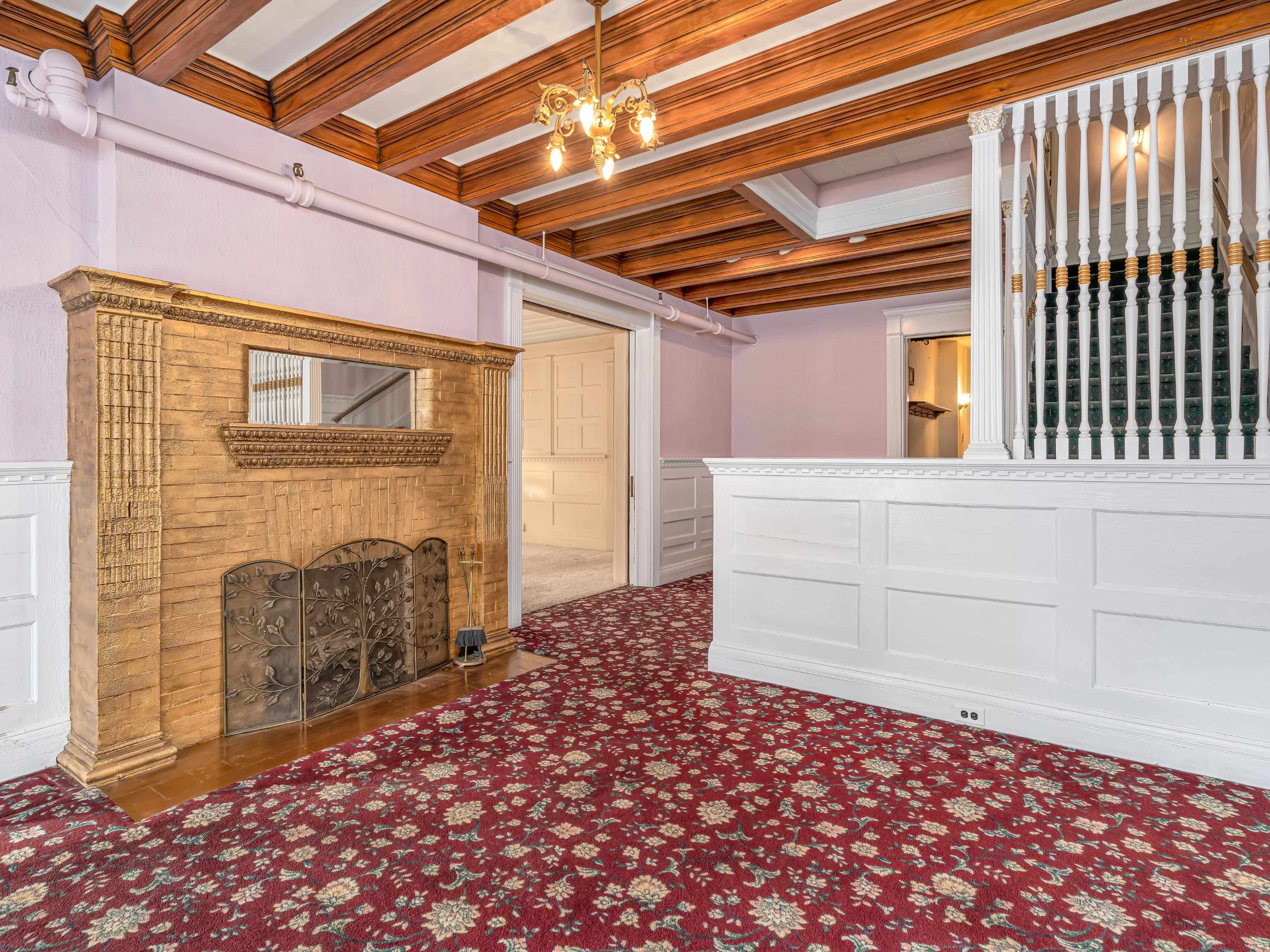 360 1ST Street