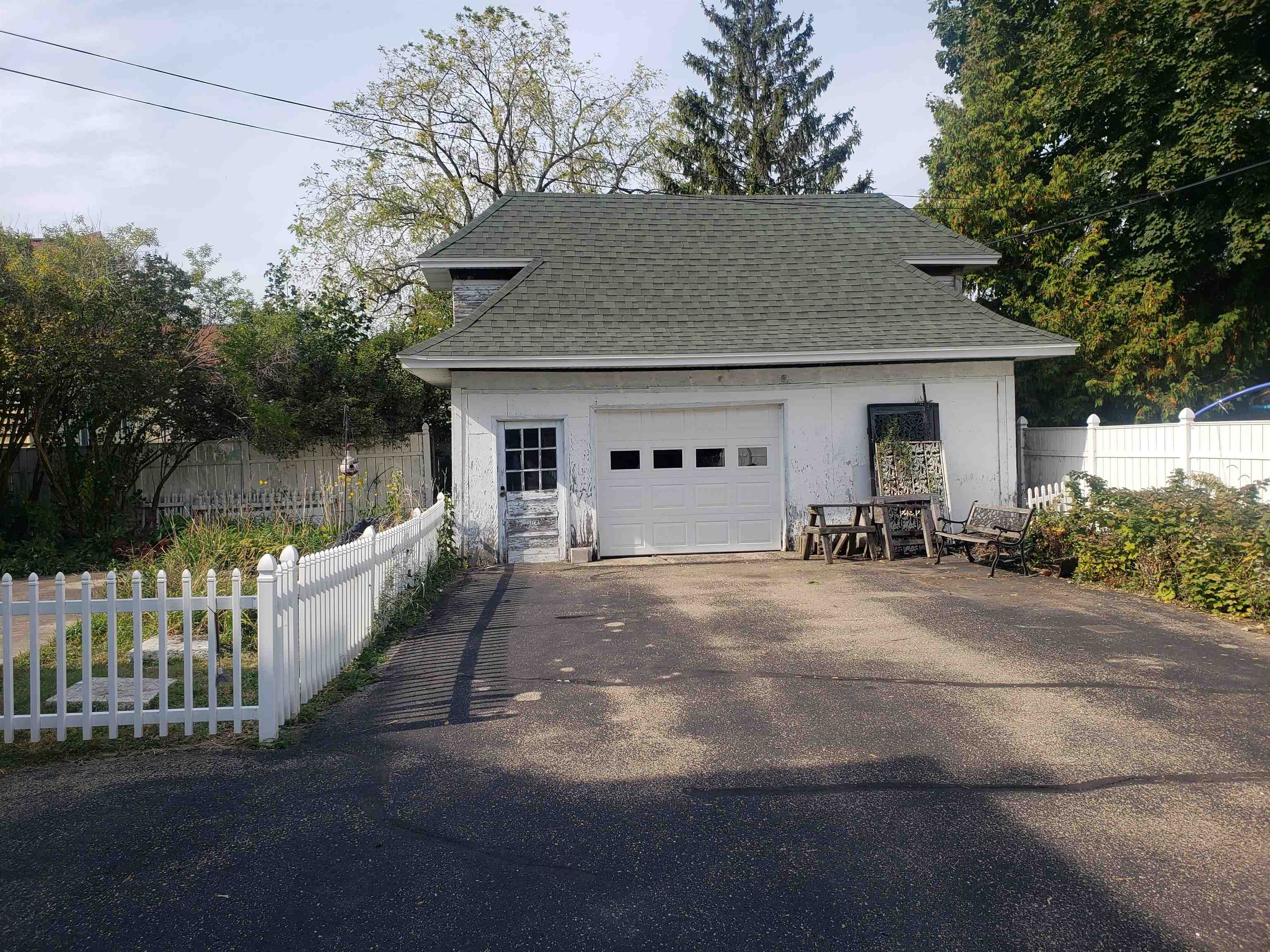 360 1ST Street