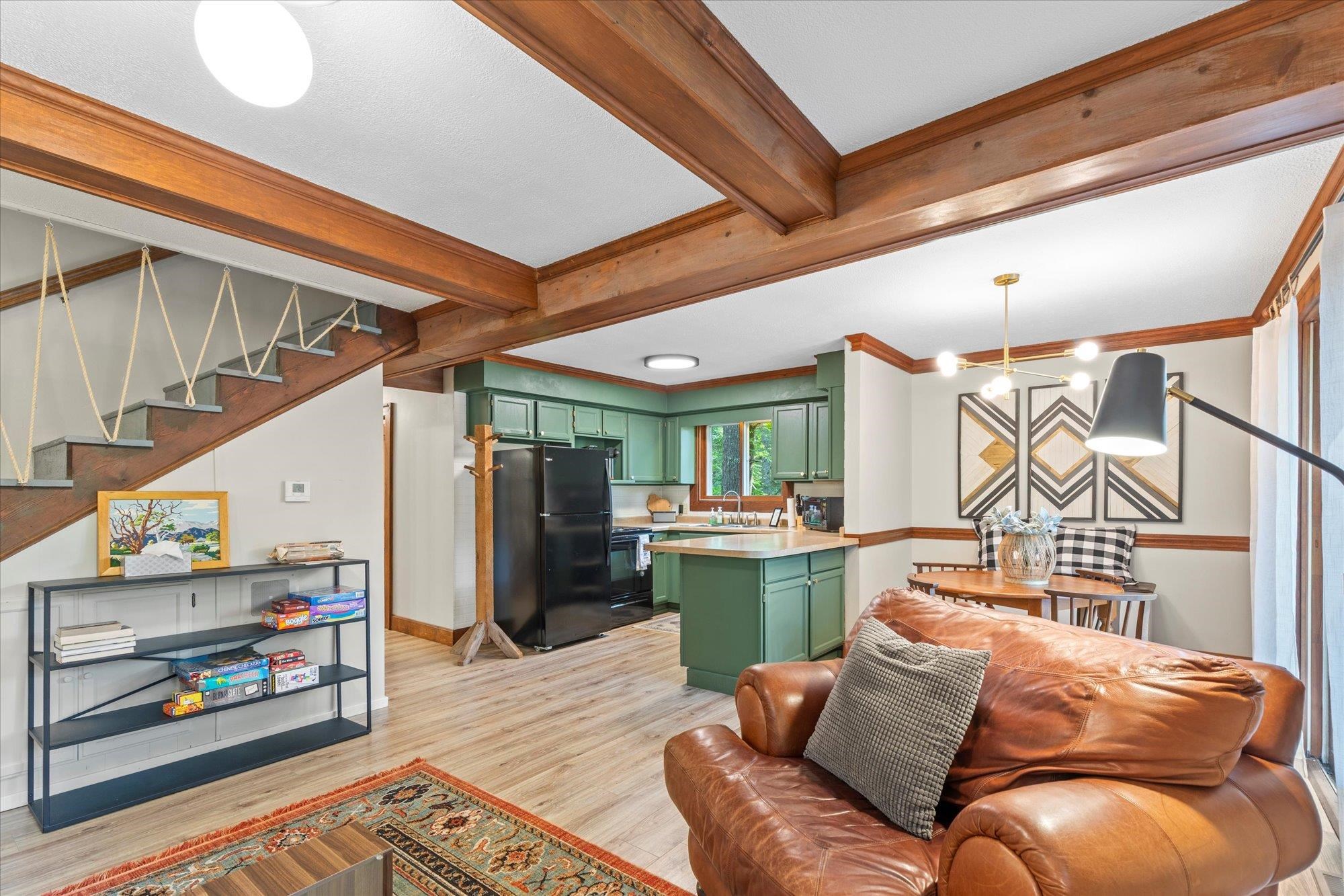 14443 RIVER Road
