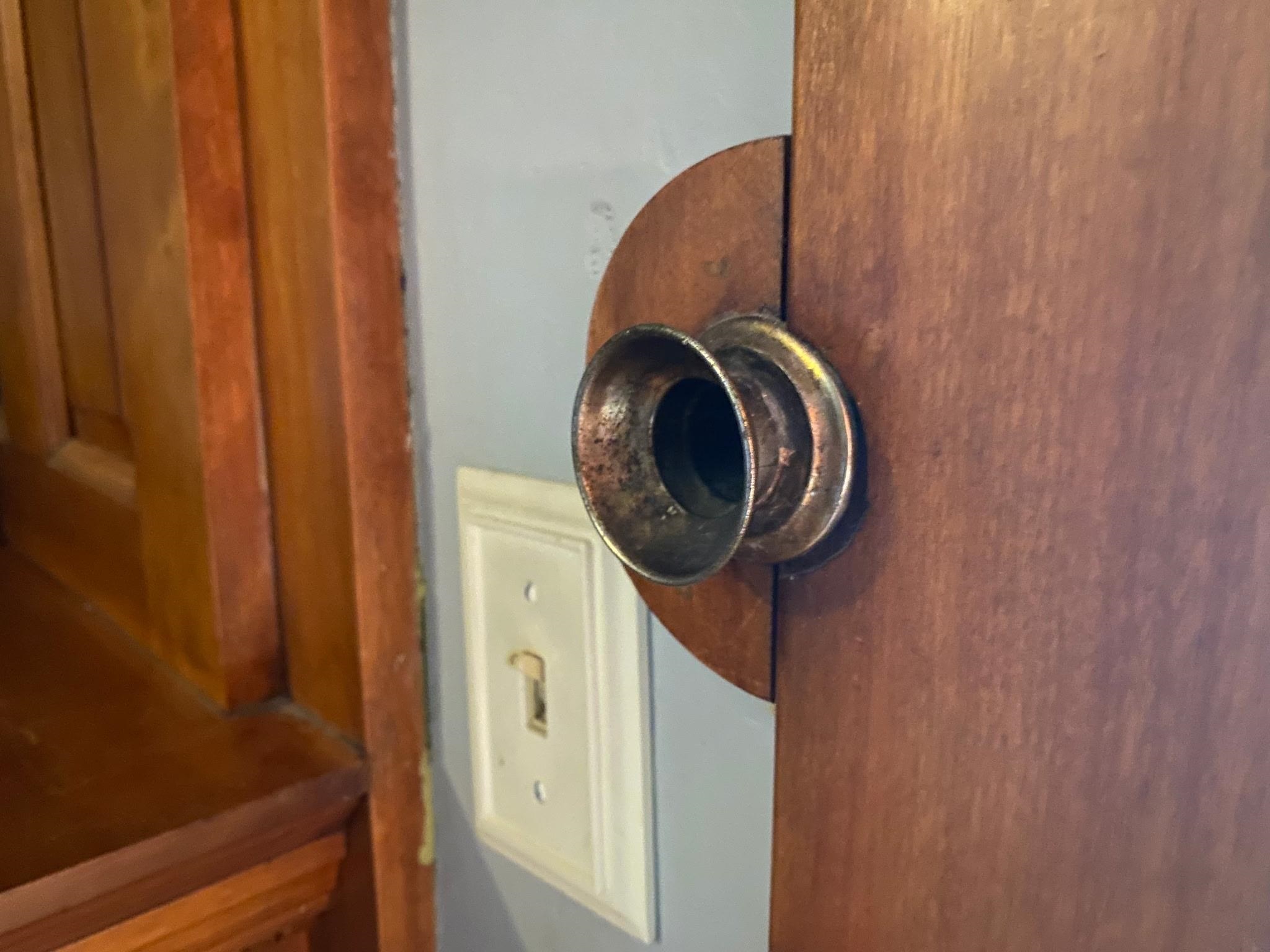 1133 ALGOMA Boulevard