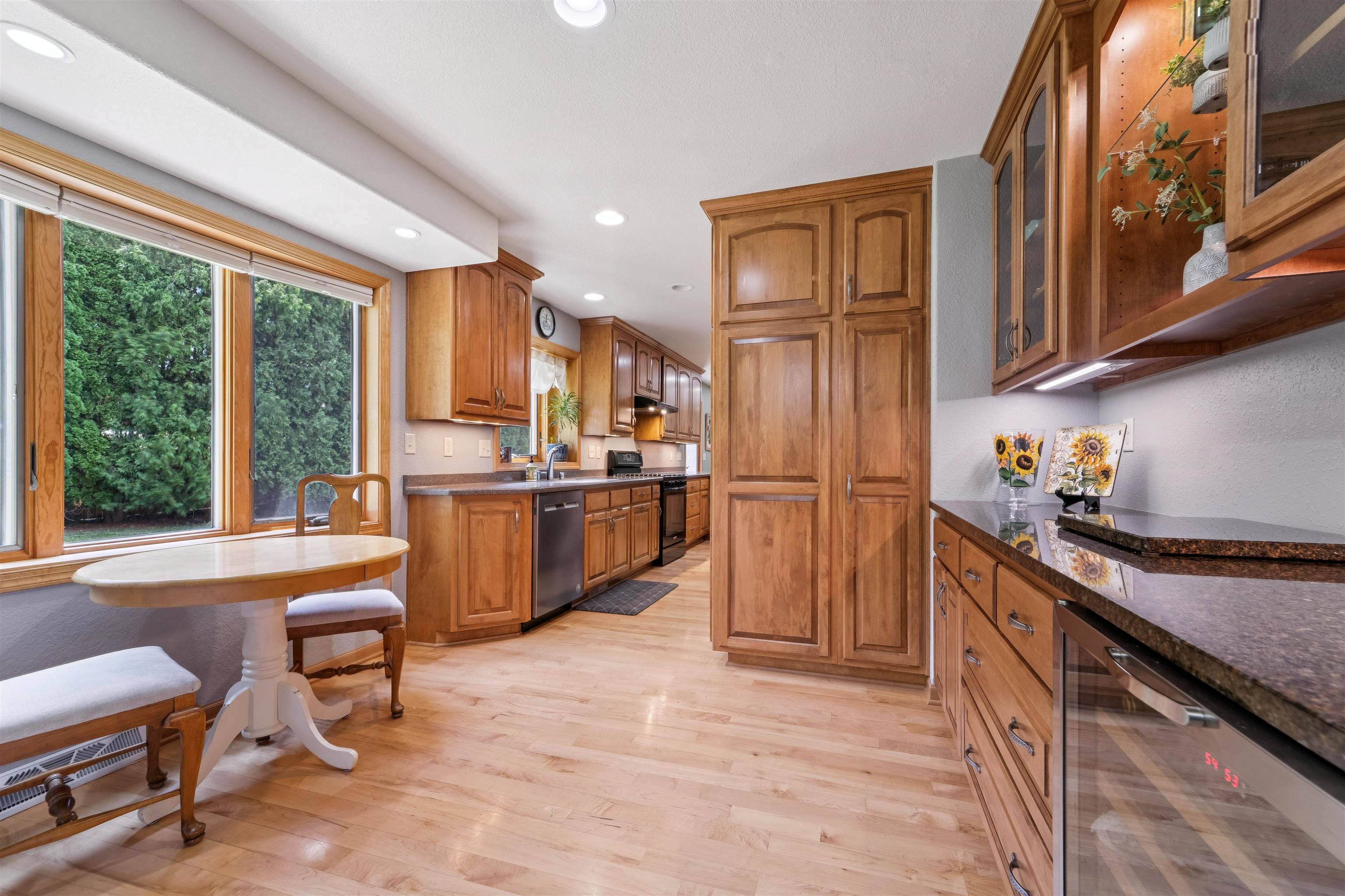 1300 S IRMA Street