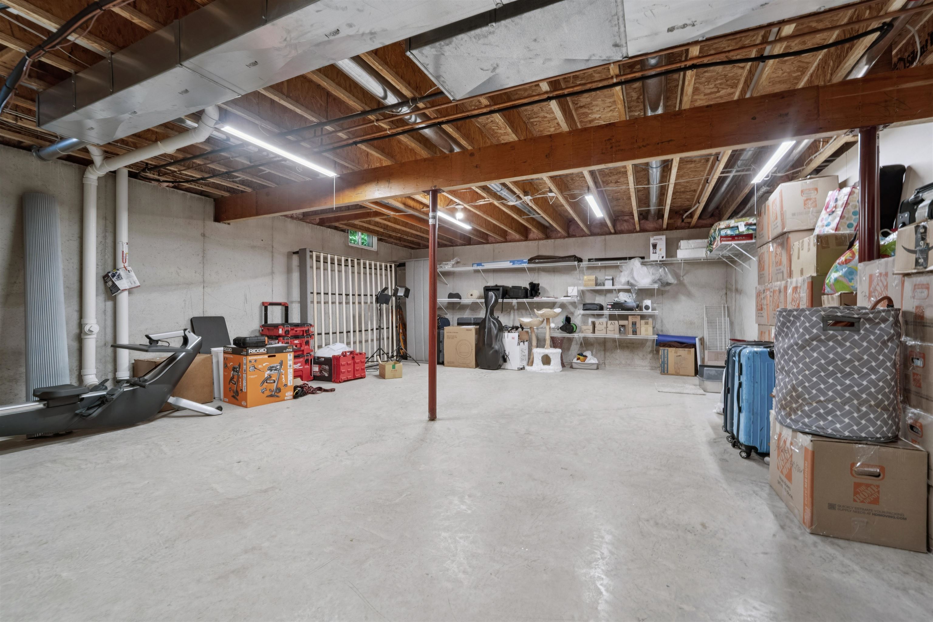 228 E THORNBROOK Lane