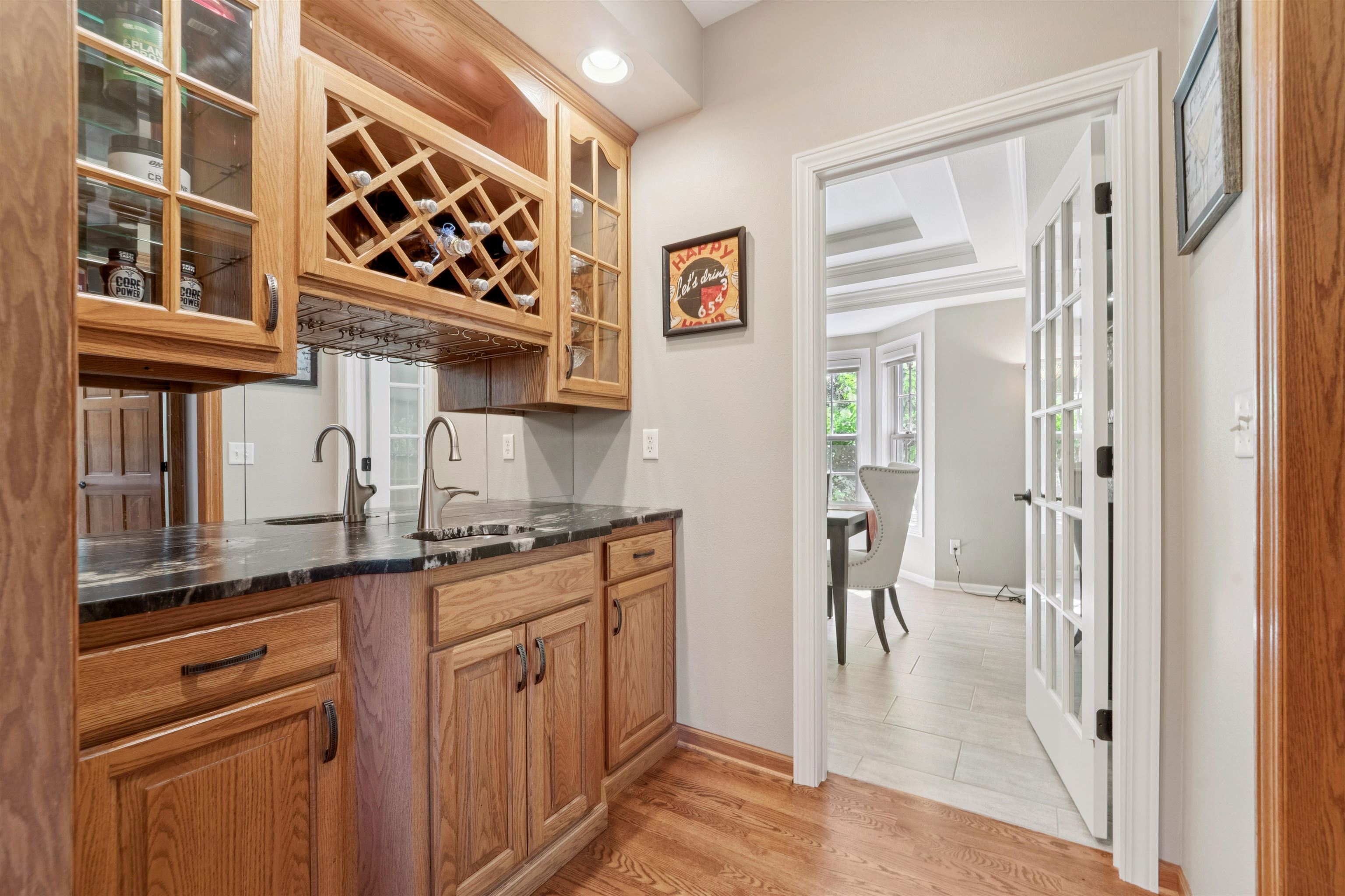 228 E THORNBROOK Lane