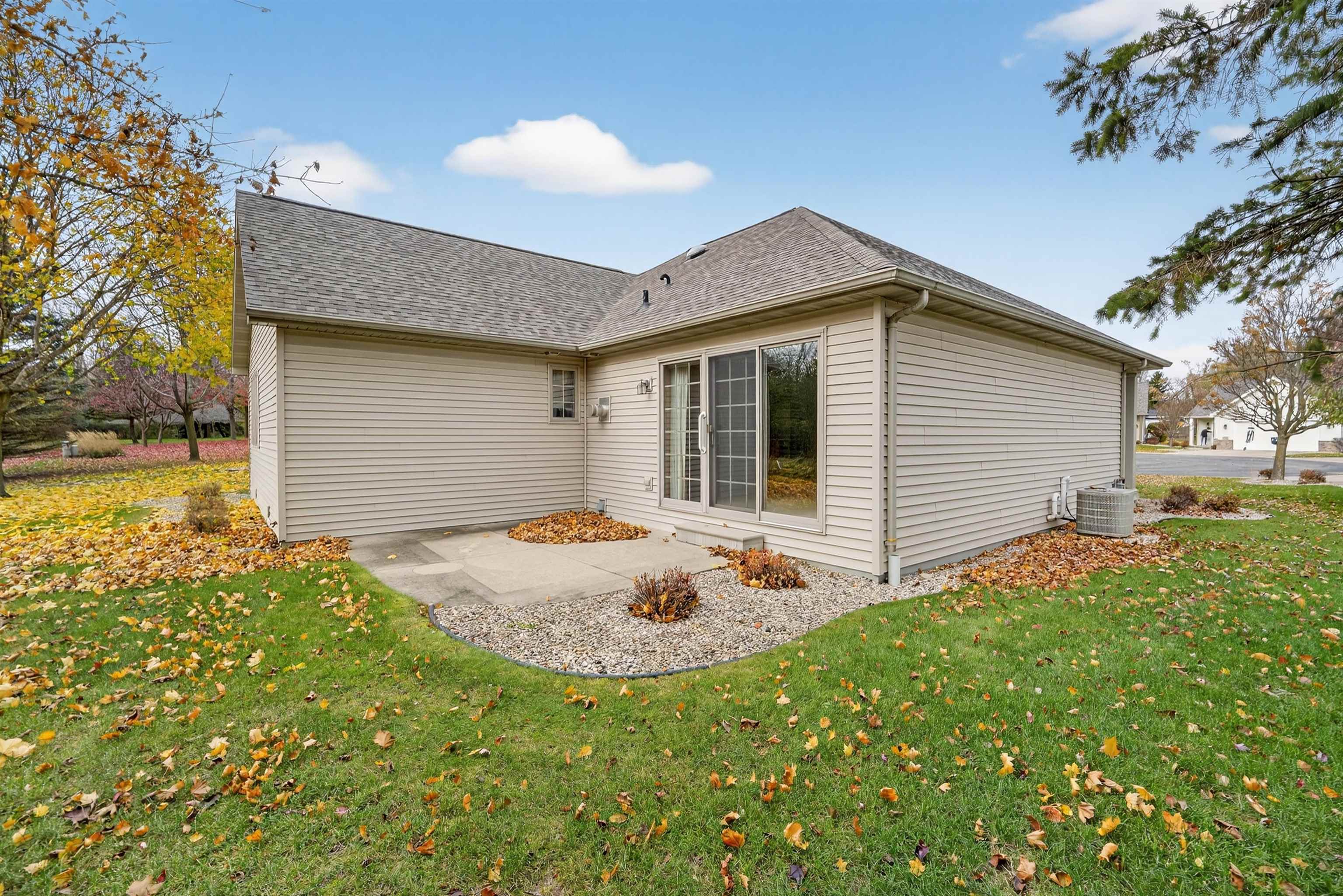 4733 WESTBROOK Court