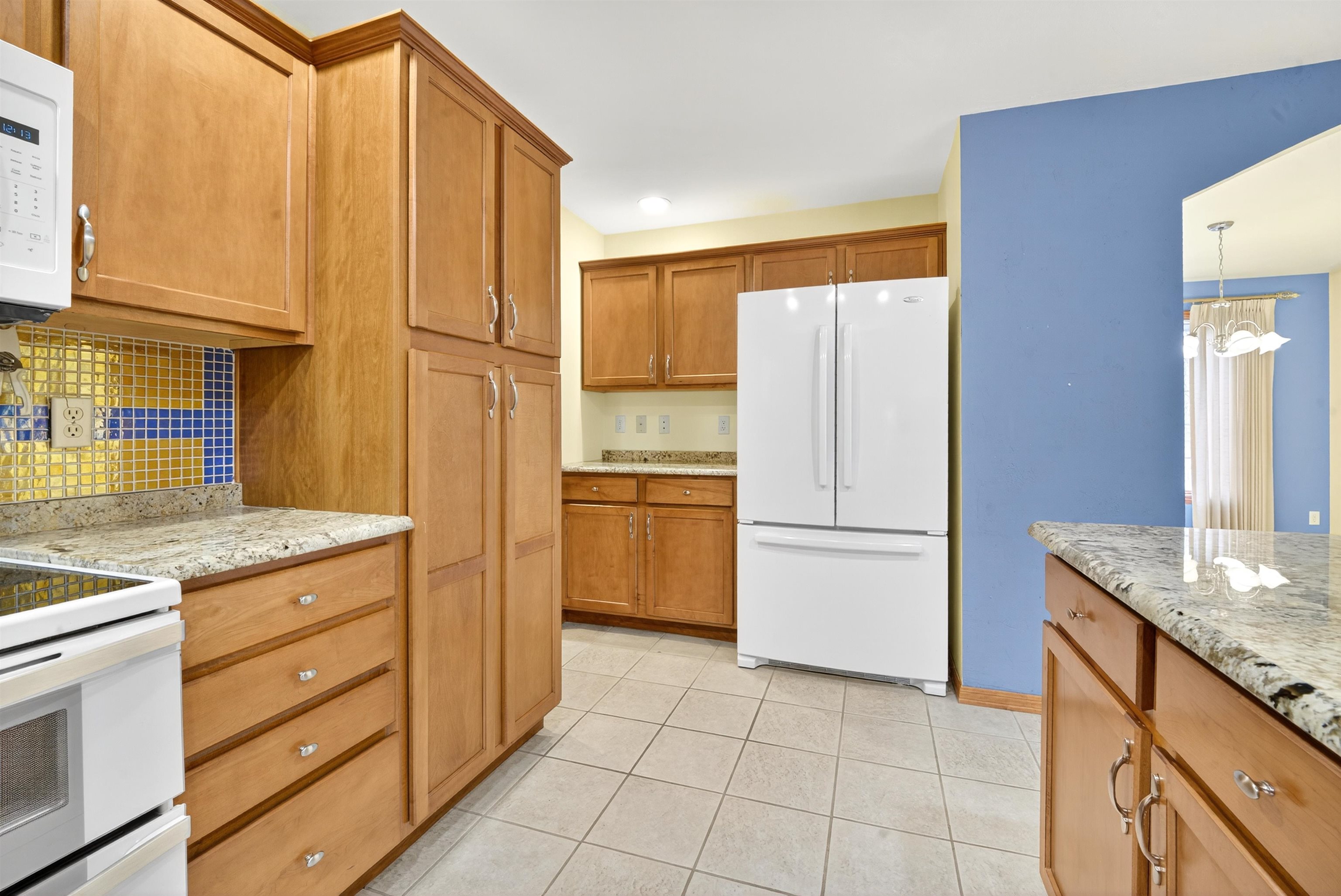 4733 WESTBROOK Court