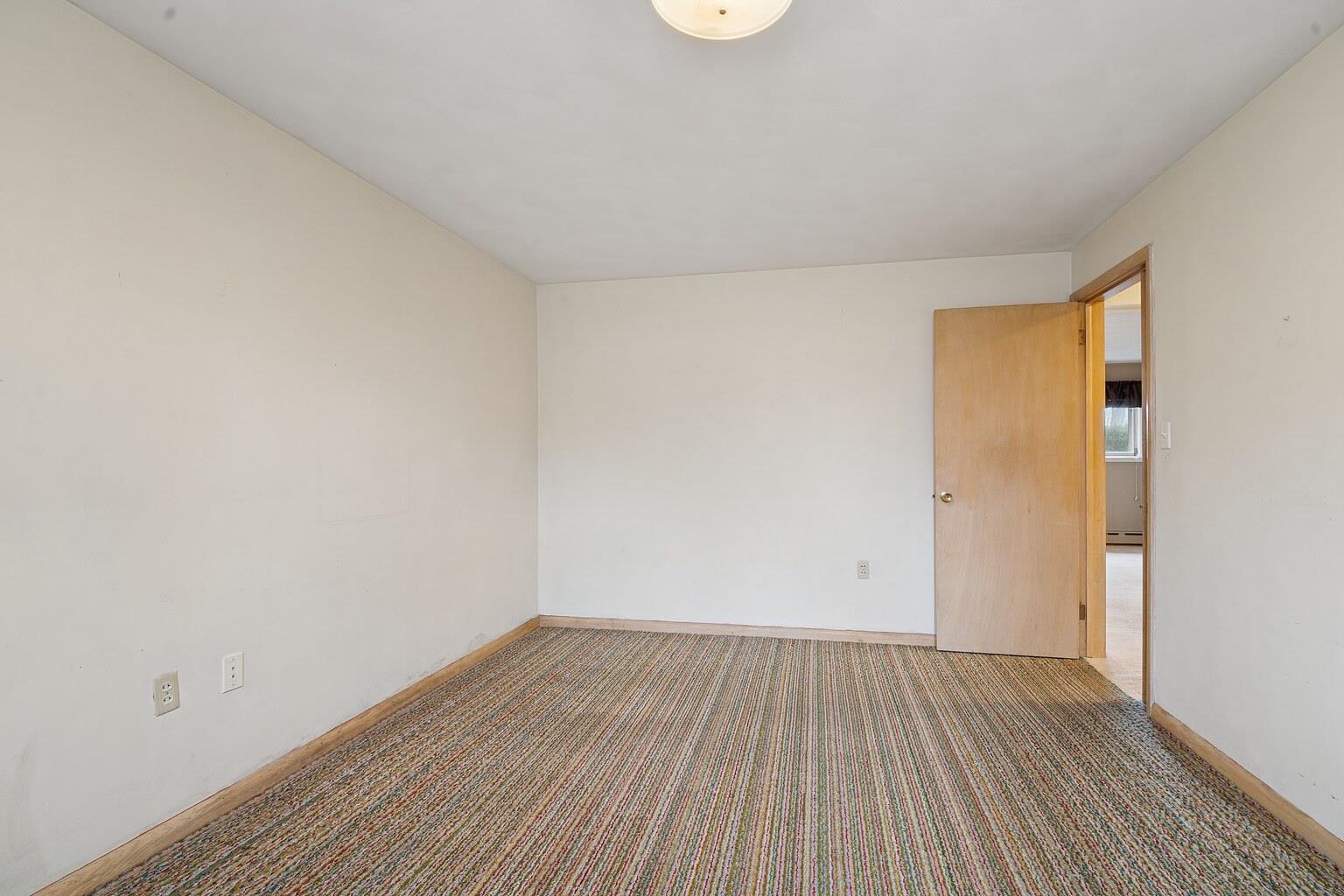 1211 W KIMBERLY Avenue