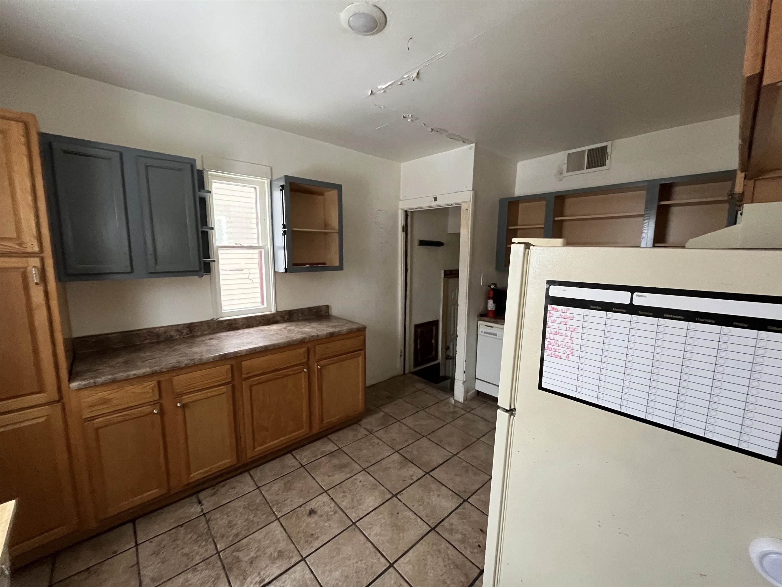 1119 N RICHMOND Street