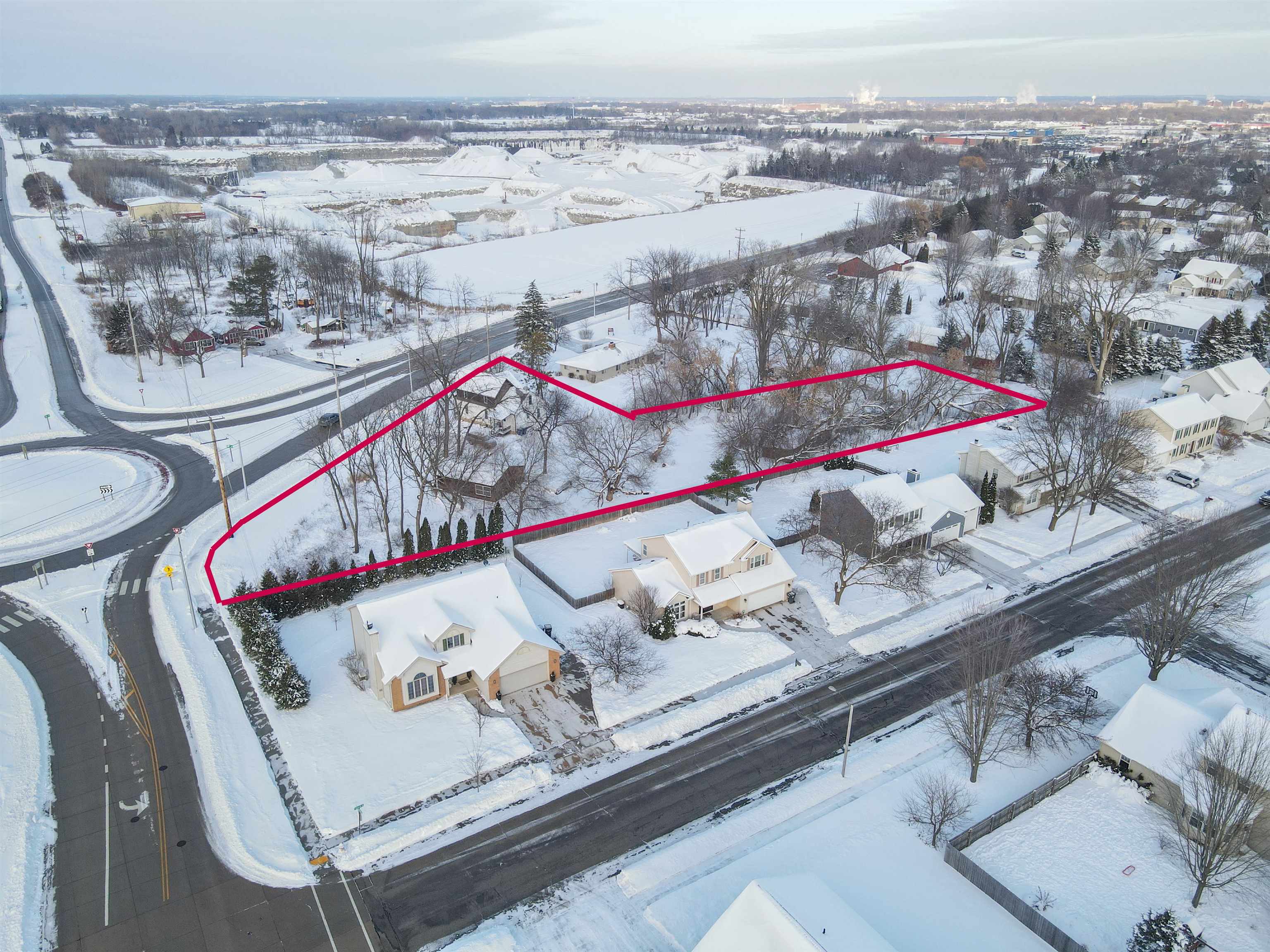 1290 W WINNECONNE Avenue