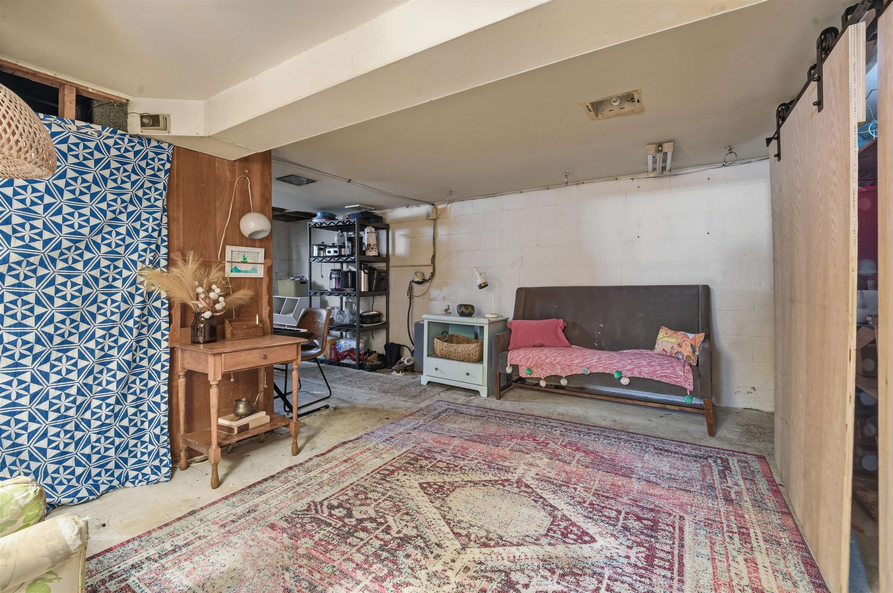 1019 W OKLAHOMA Street