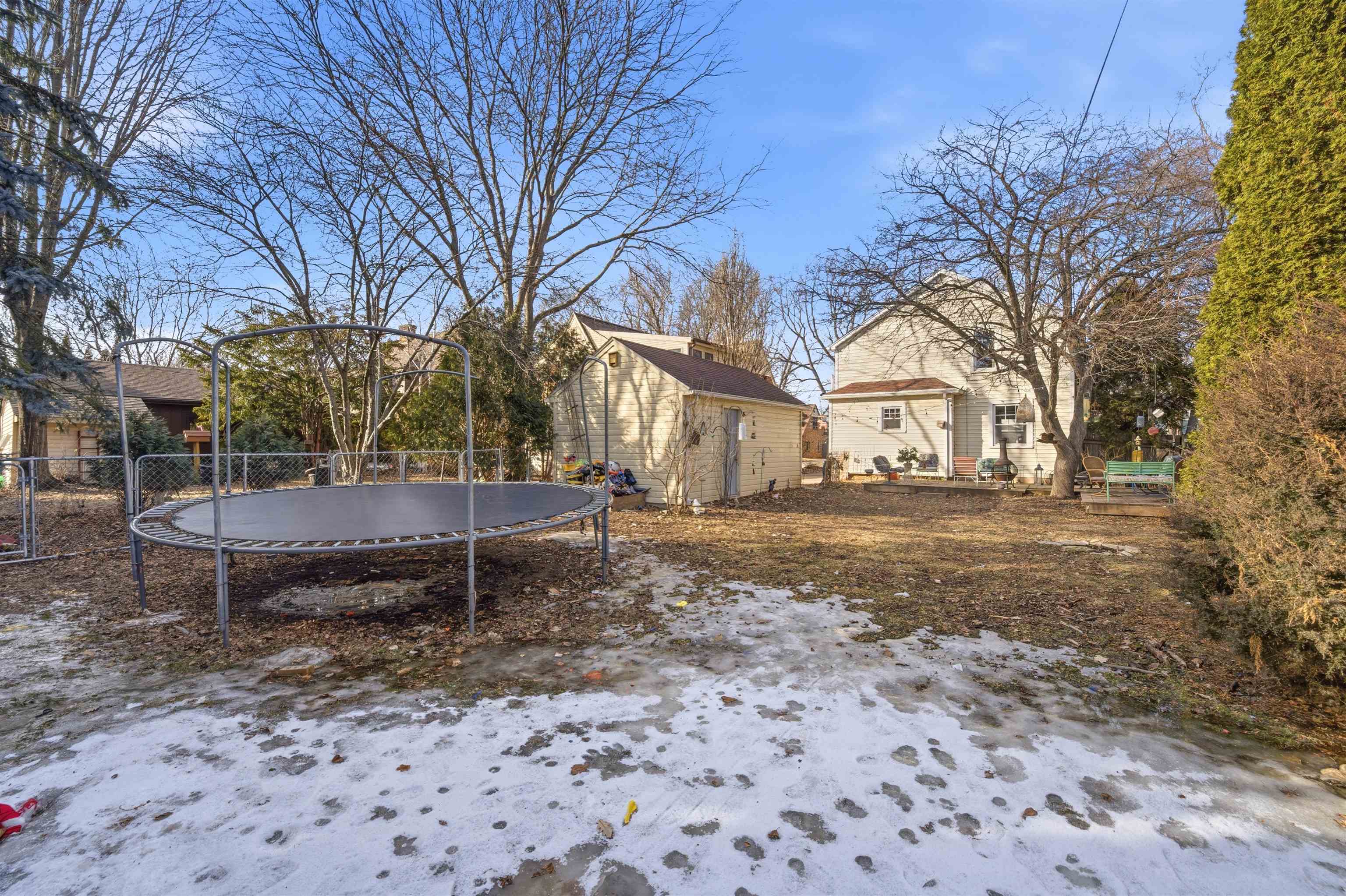 1019 W OKLAHOMA Street