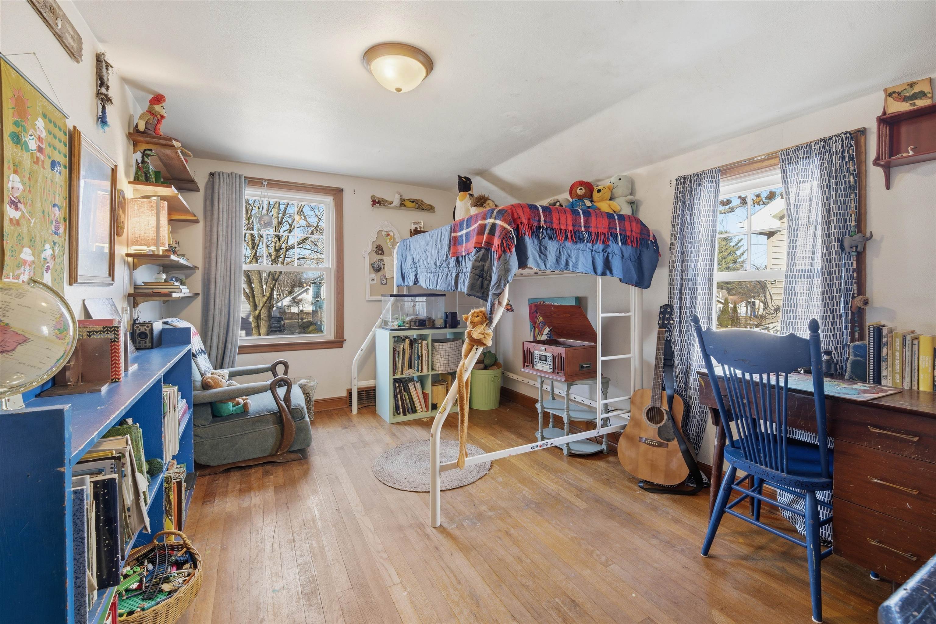 1019 W OKLAHOMA Street