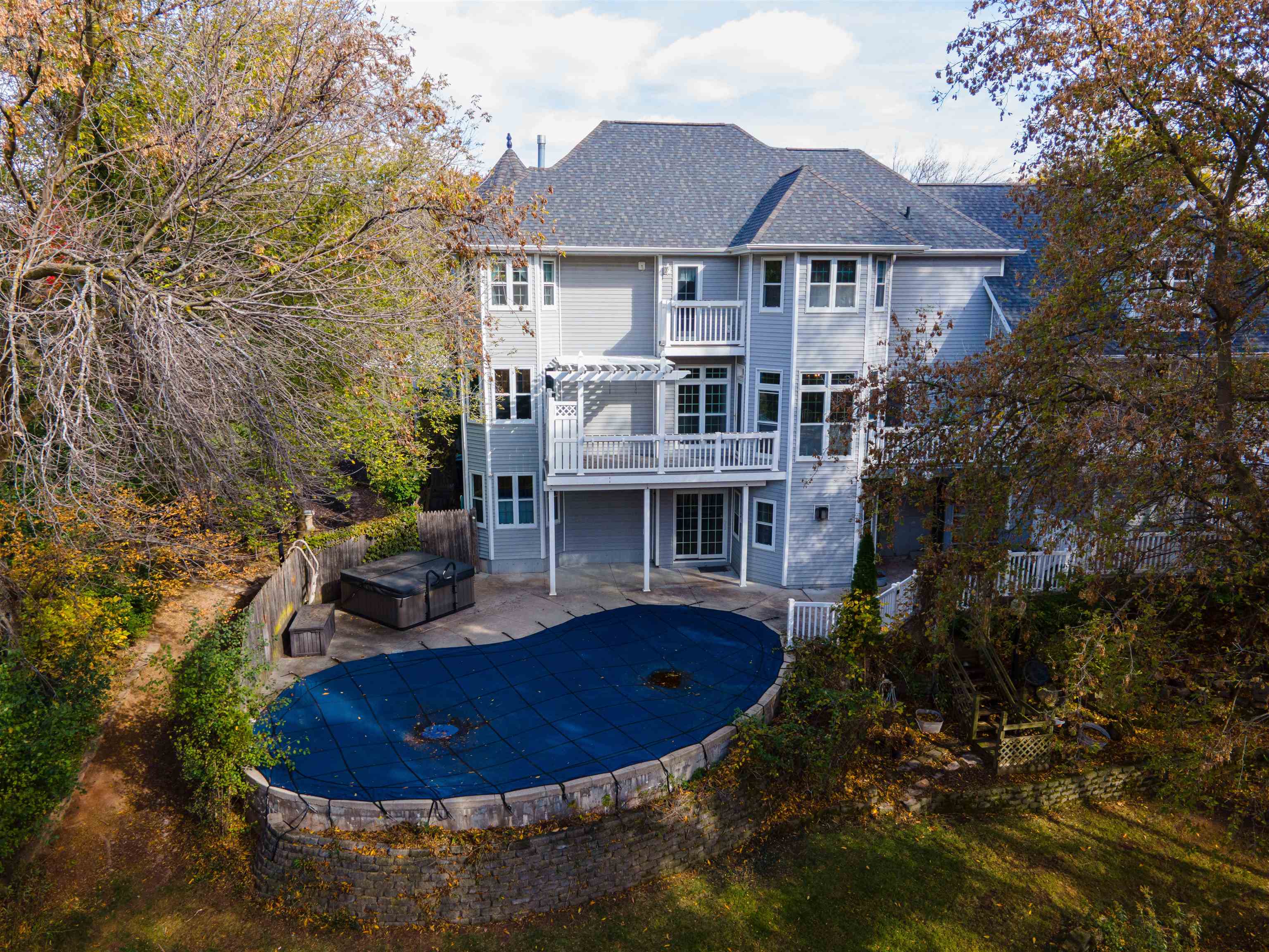 107 LAMINE Lane