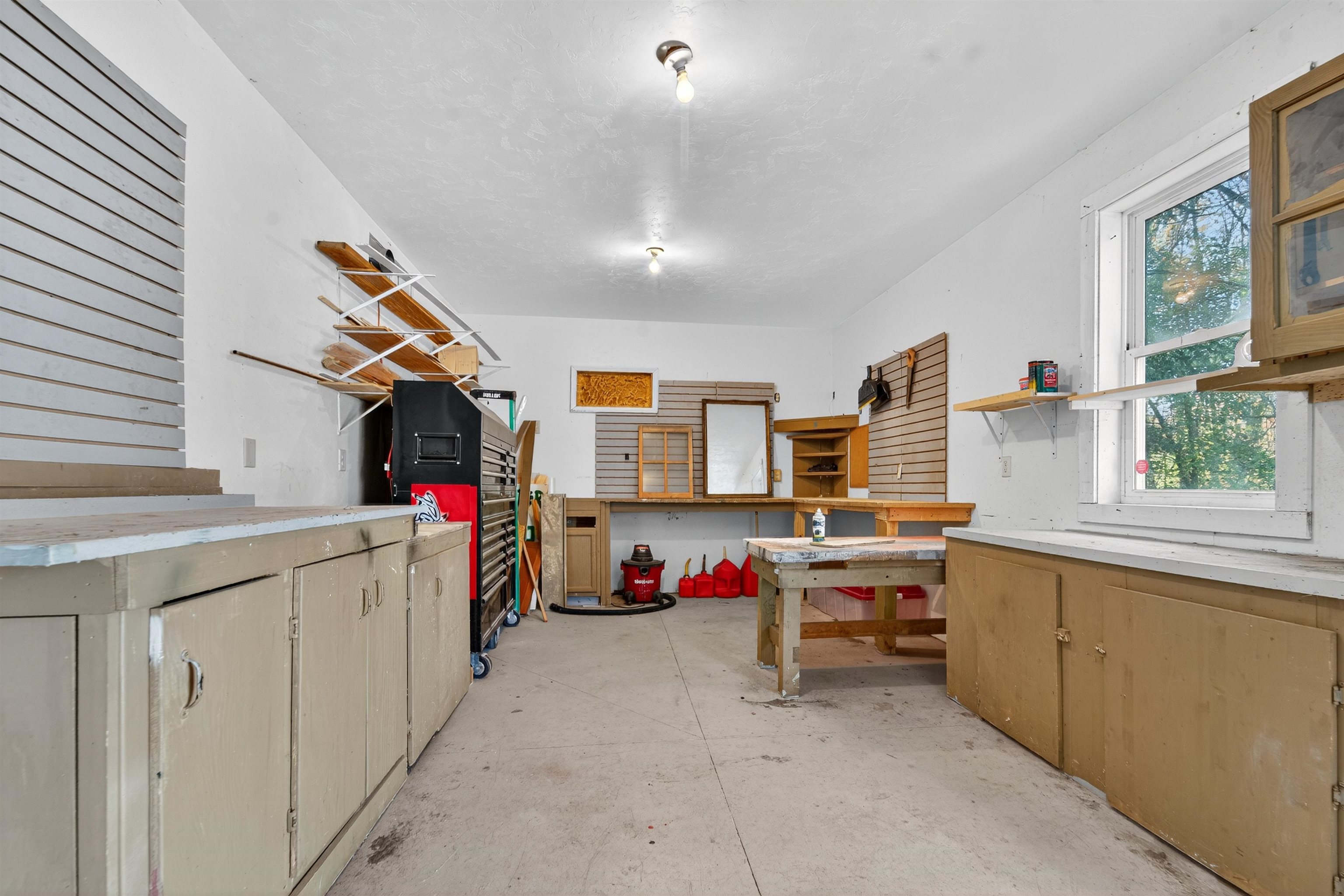 107 LAMINE Lane