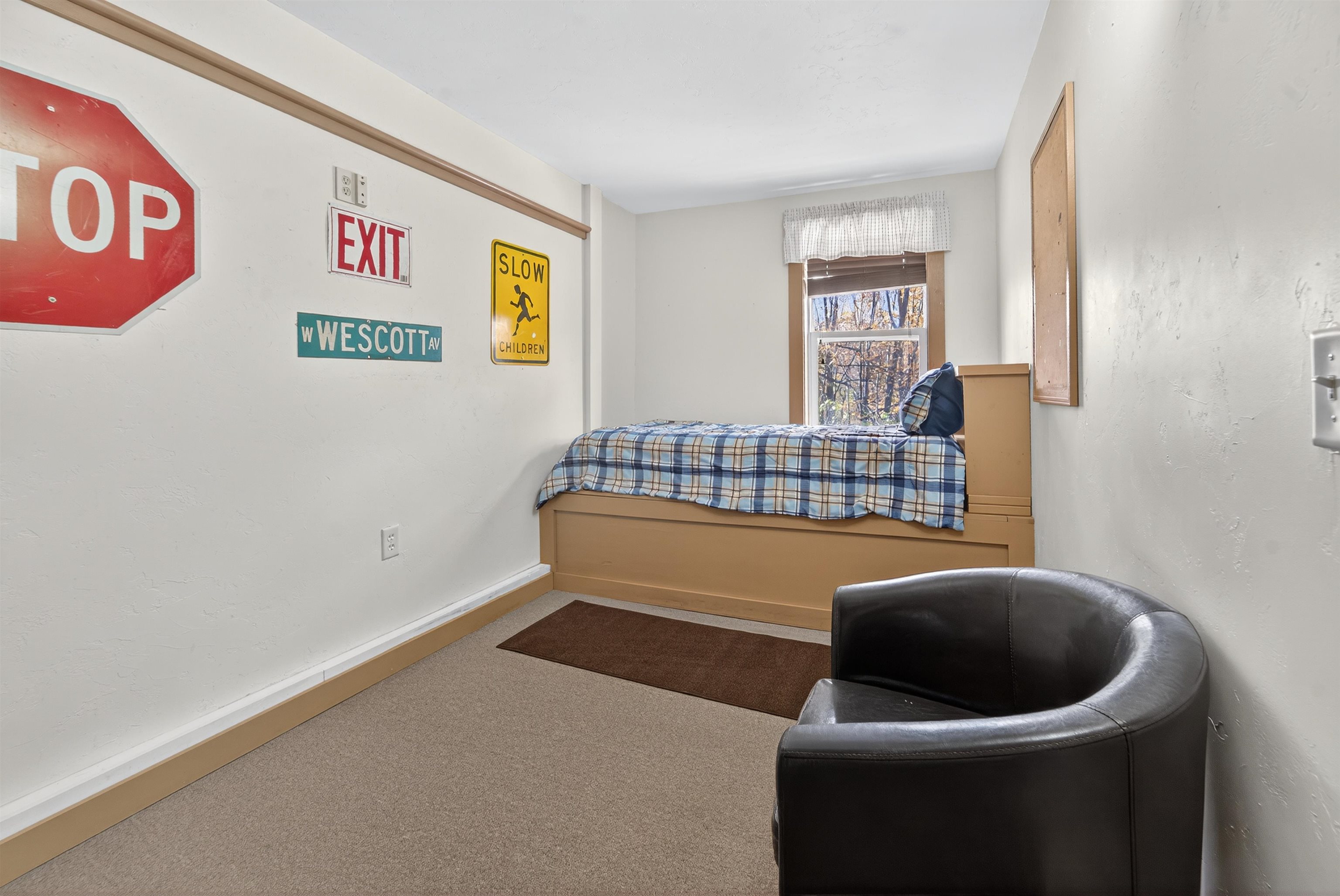 107 LAMINE Lane