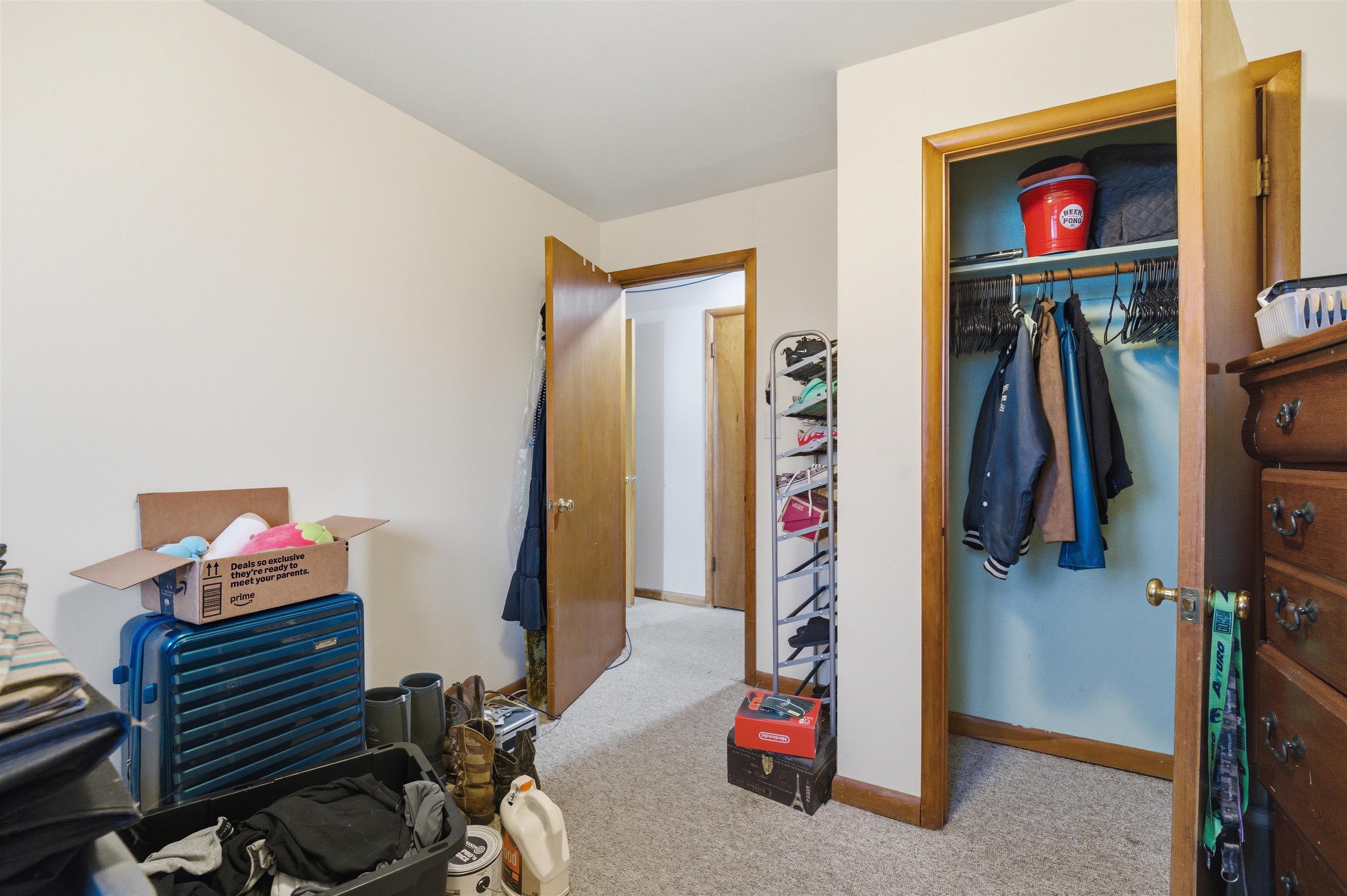 350 S GREEN BAY Road