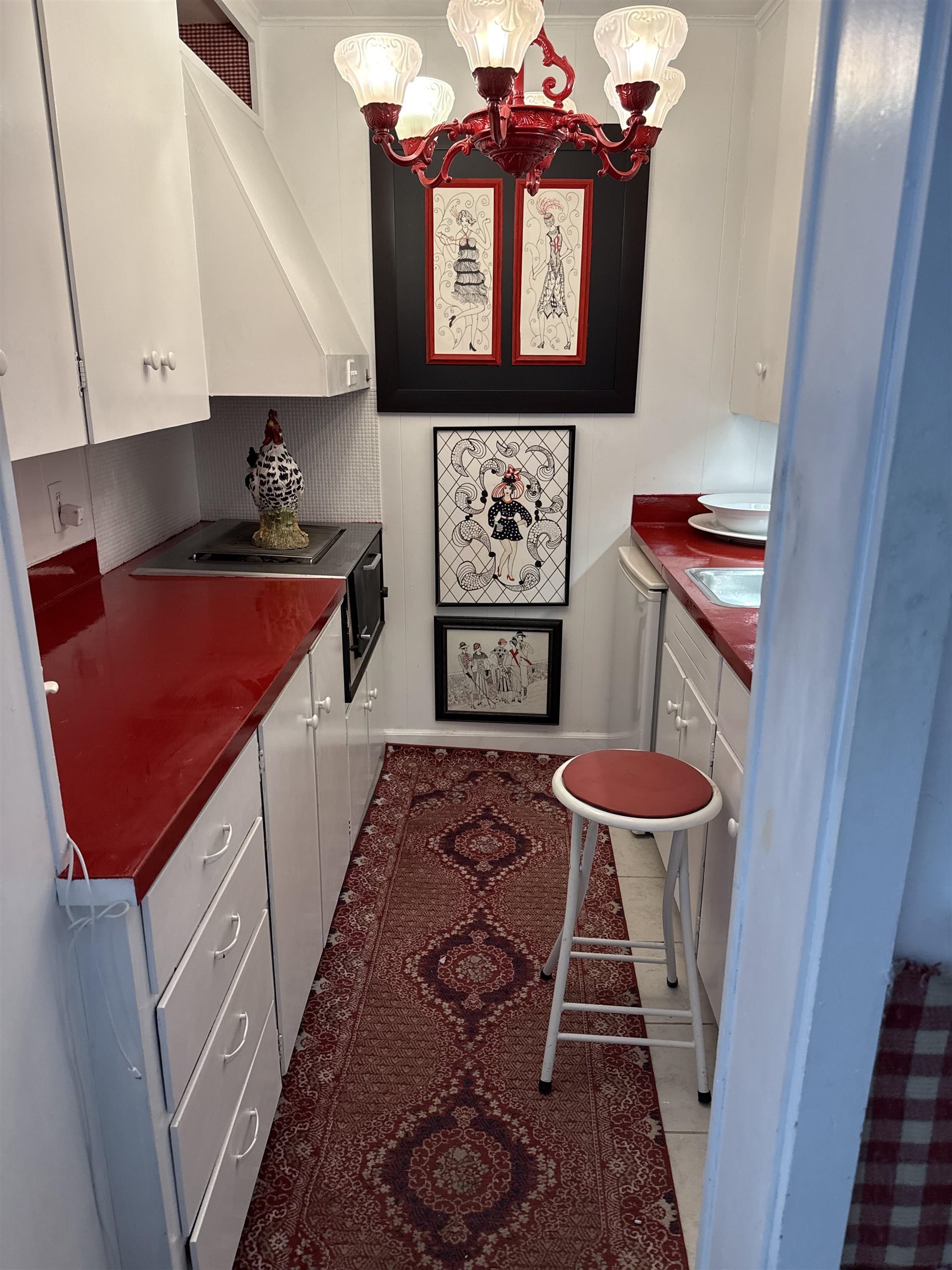 300 W PROSPECT Avenue