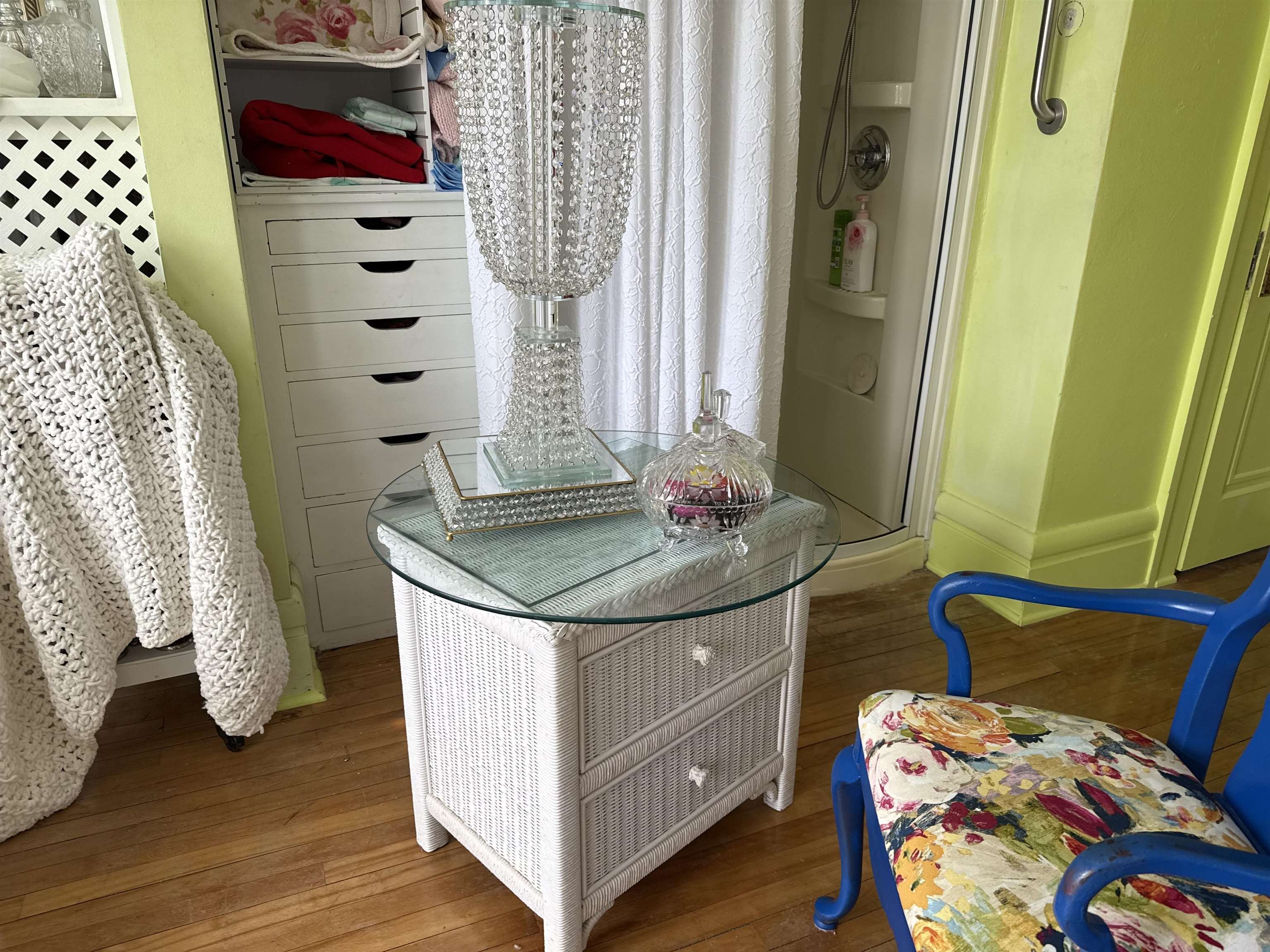 300 W PROSPECT Avenue
