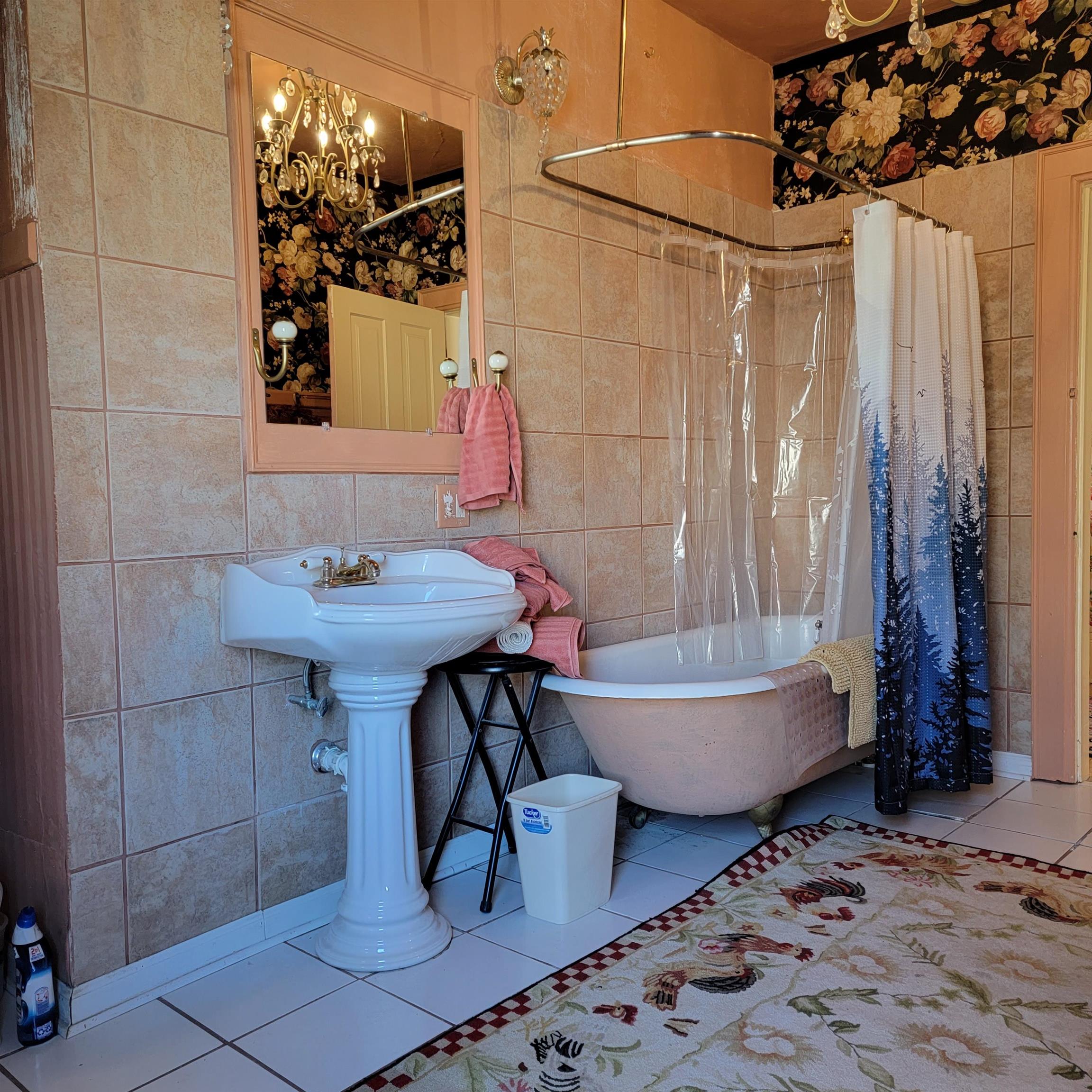 300 W PROSPECT Avenue