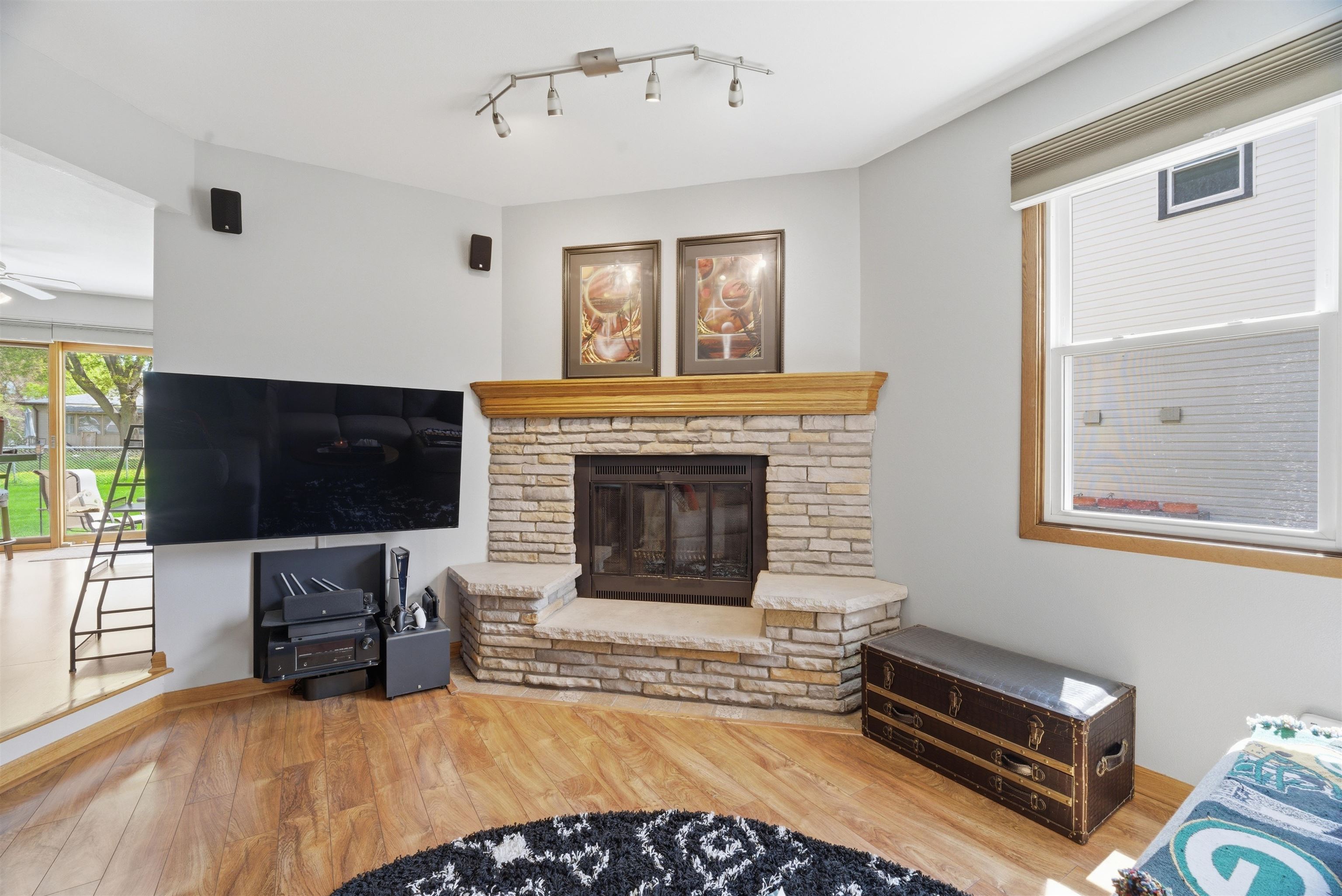 510 SILVER SPRING Drive