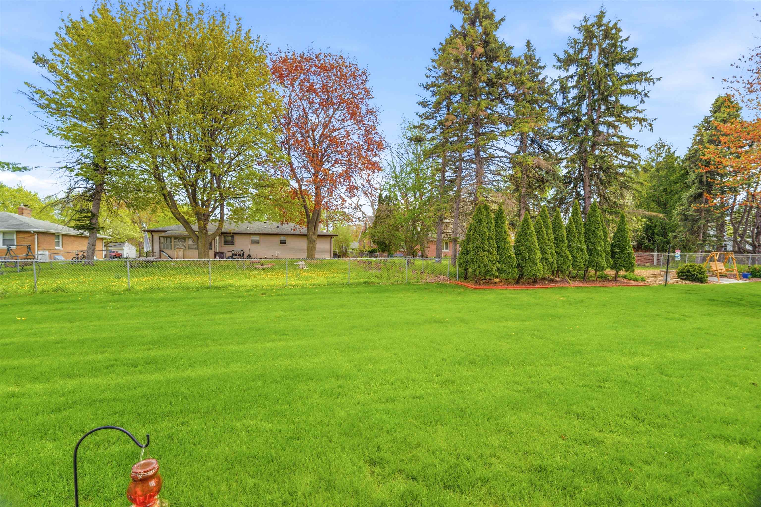 510 SILVER SPRING Drive