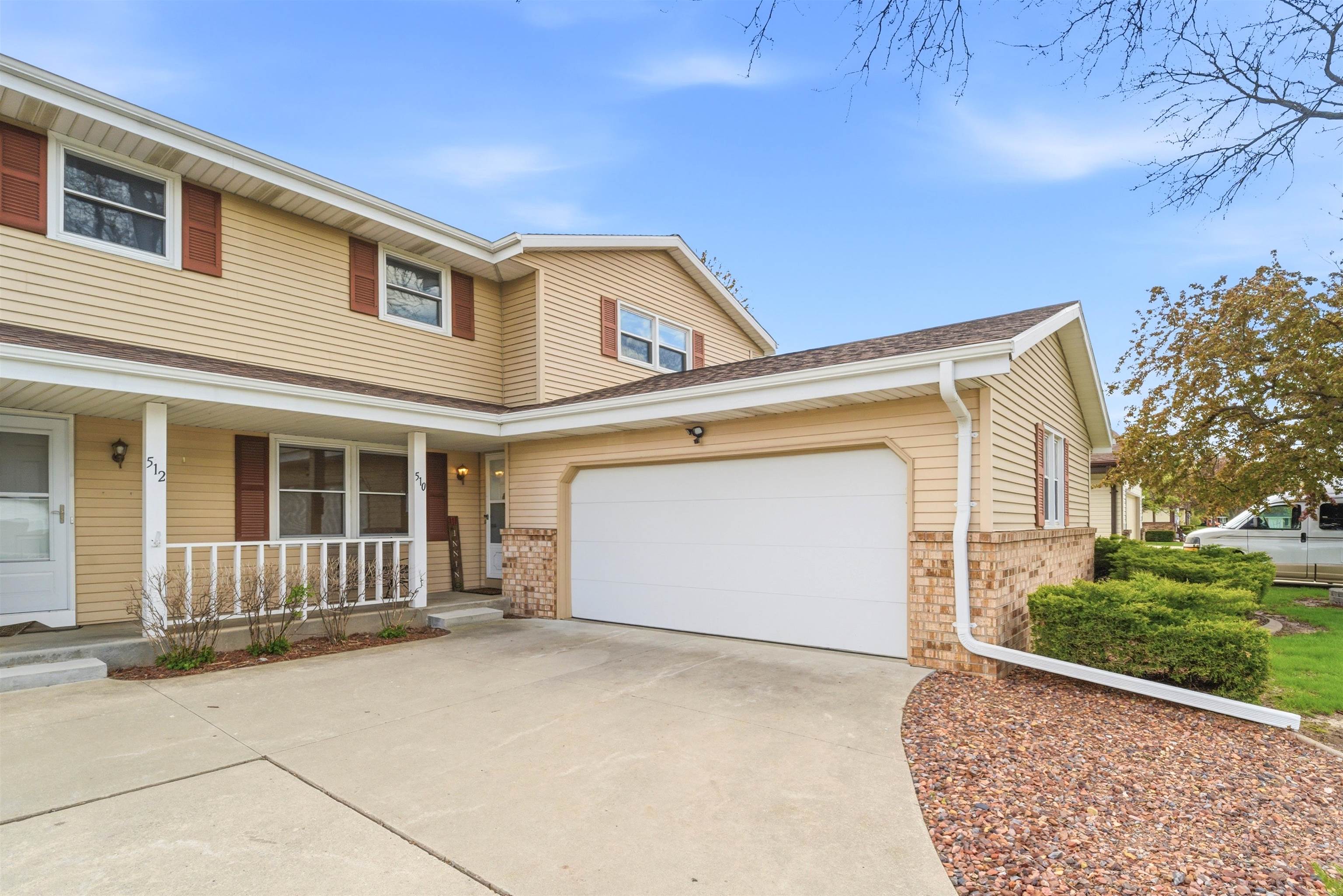 510 SILVER SPRING Drive