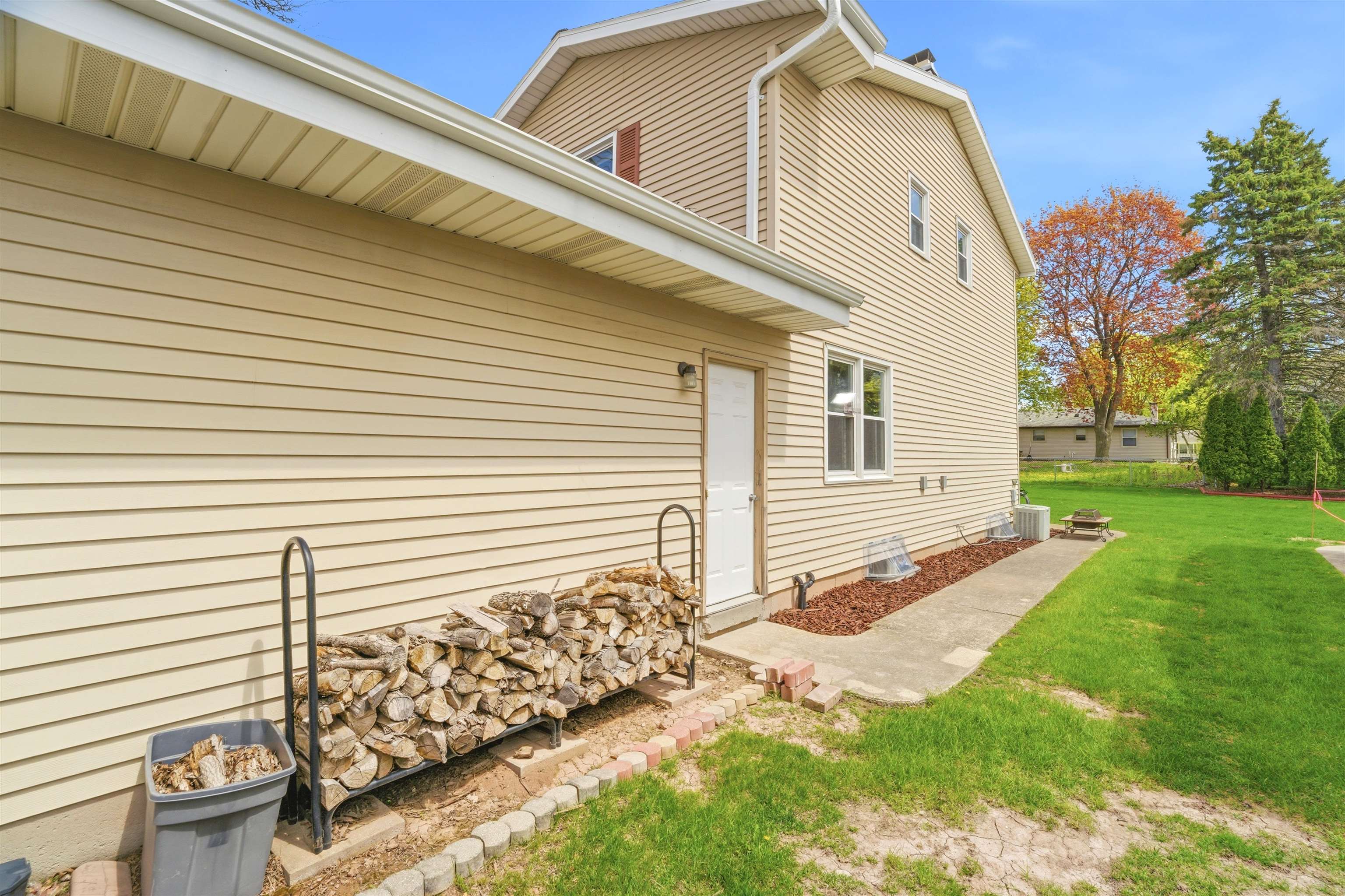 510 SILVER SPRING Drive