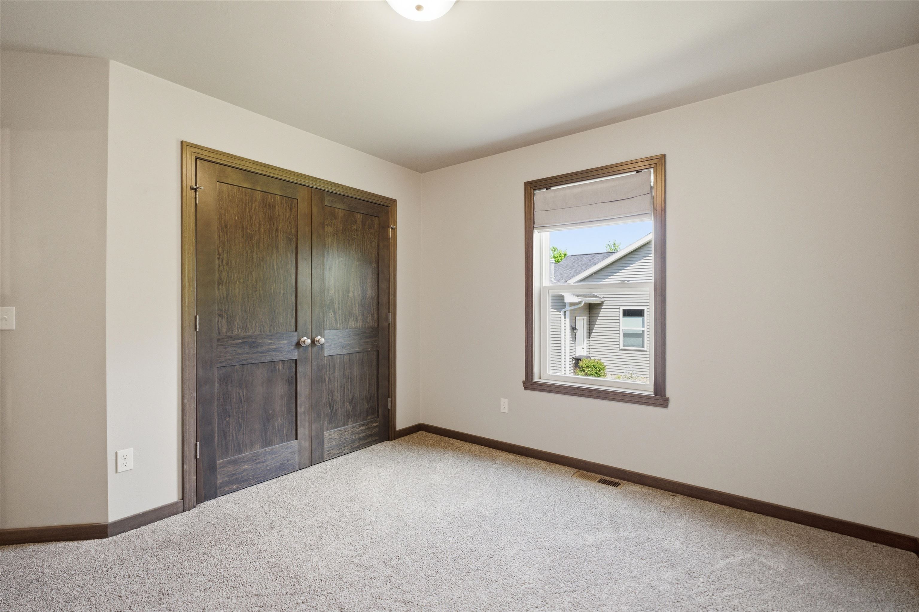 107 BROOKWOOD Drive