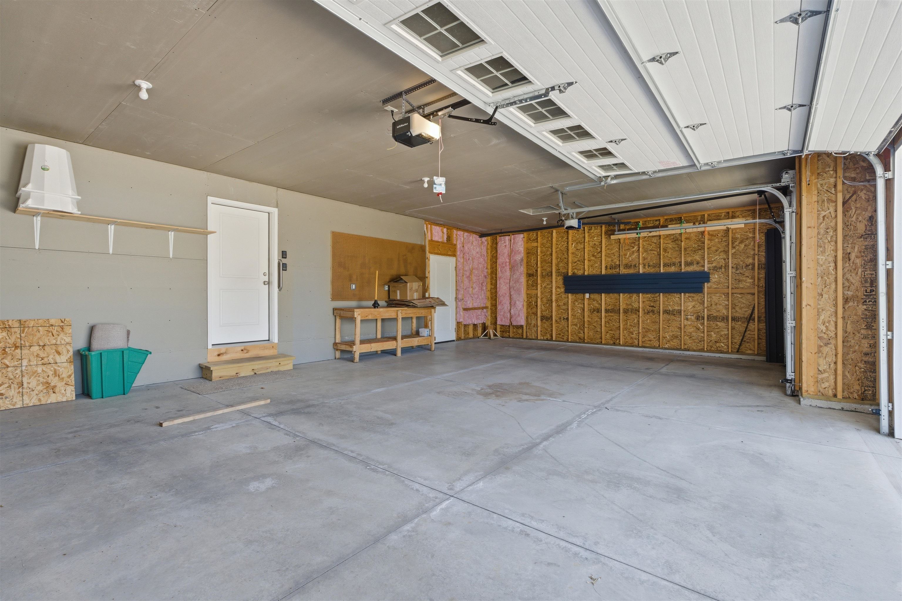 107 BROOKWOOD Drive